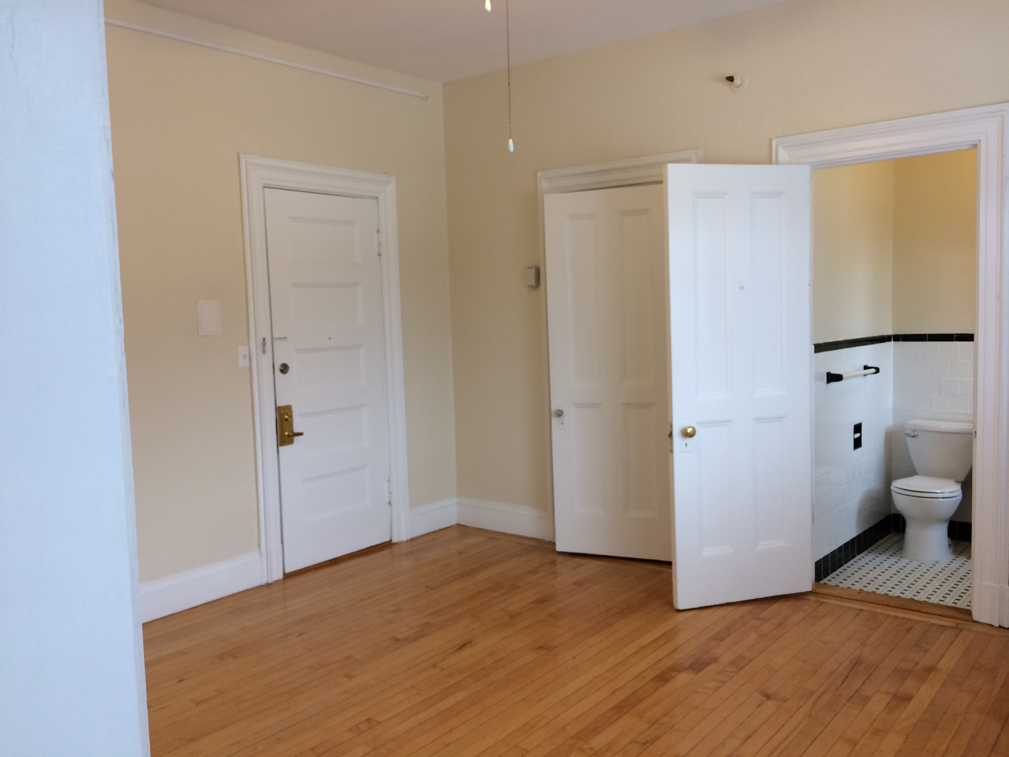 1470 Beacon St, Coolidge Corner