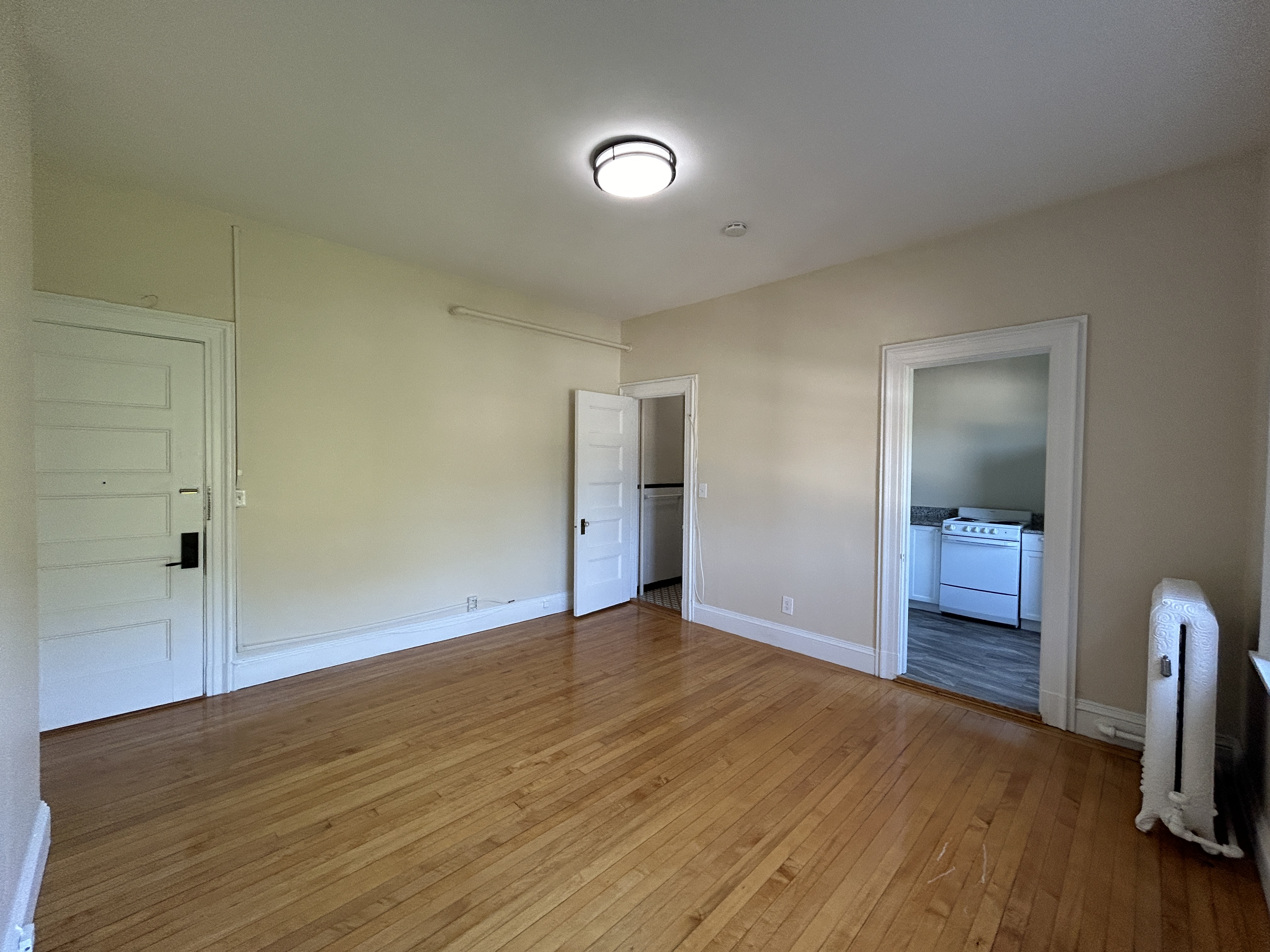 Photos of apartment on Beacon St.,Brookline MA 