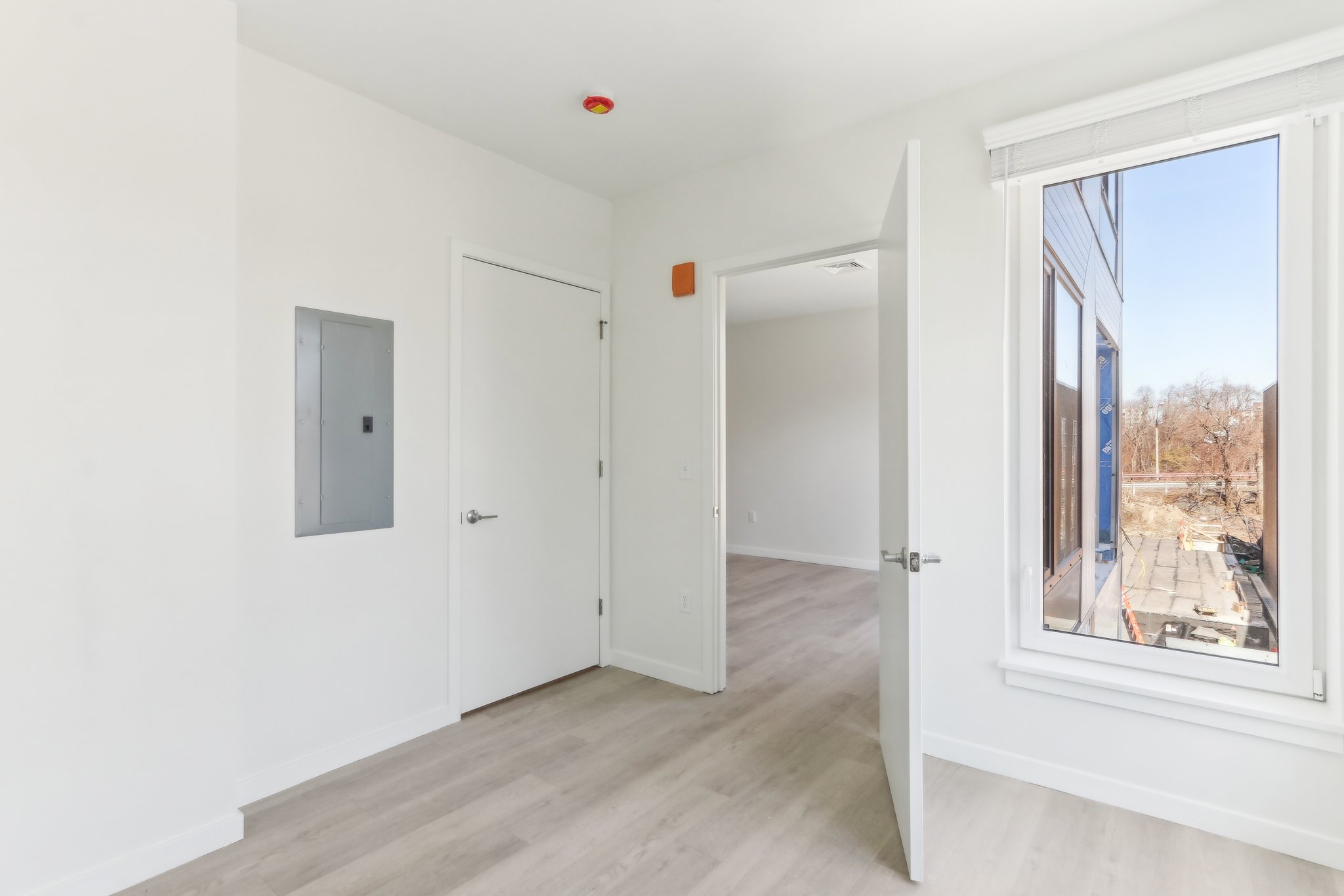 Photos of apartment on Soldiers Field Pl.,Boston MA 