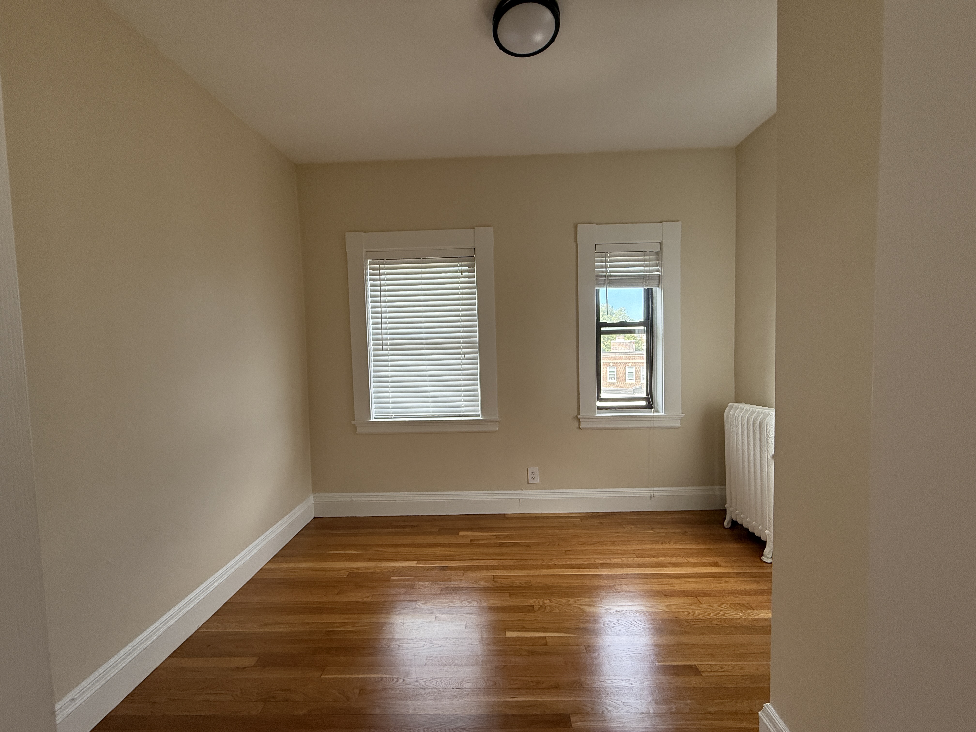 Photos of apartment on Beacon St.,Brookline MA 02446
