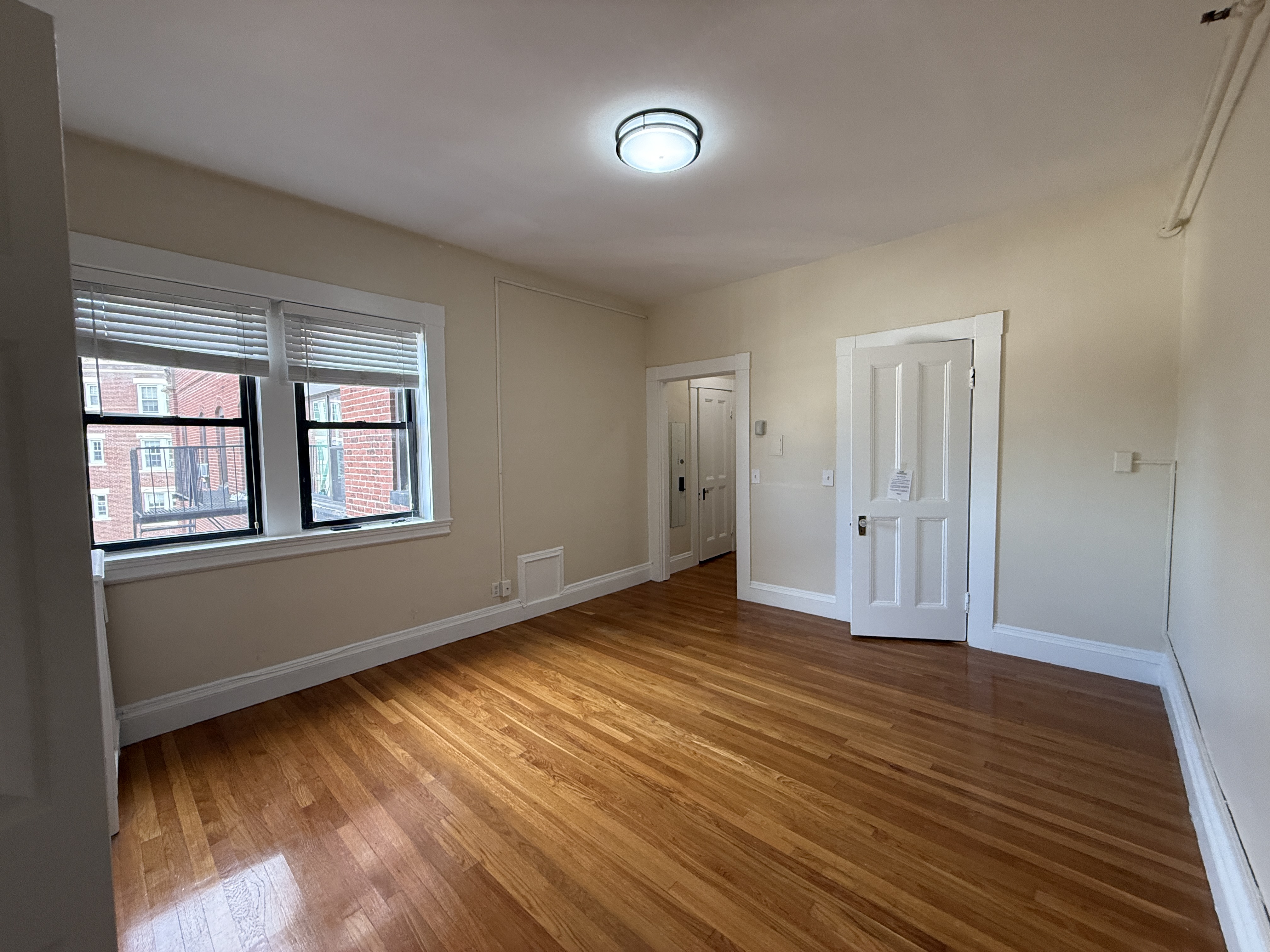 Photos of apartment on Beacon St.,Brookline MA 02446