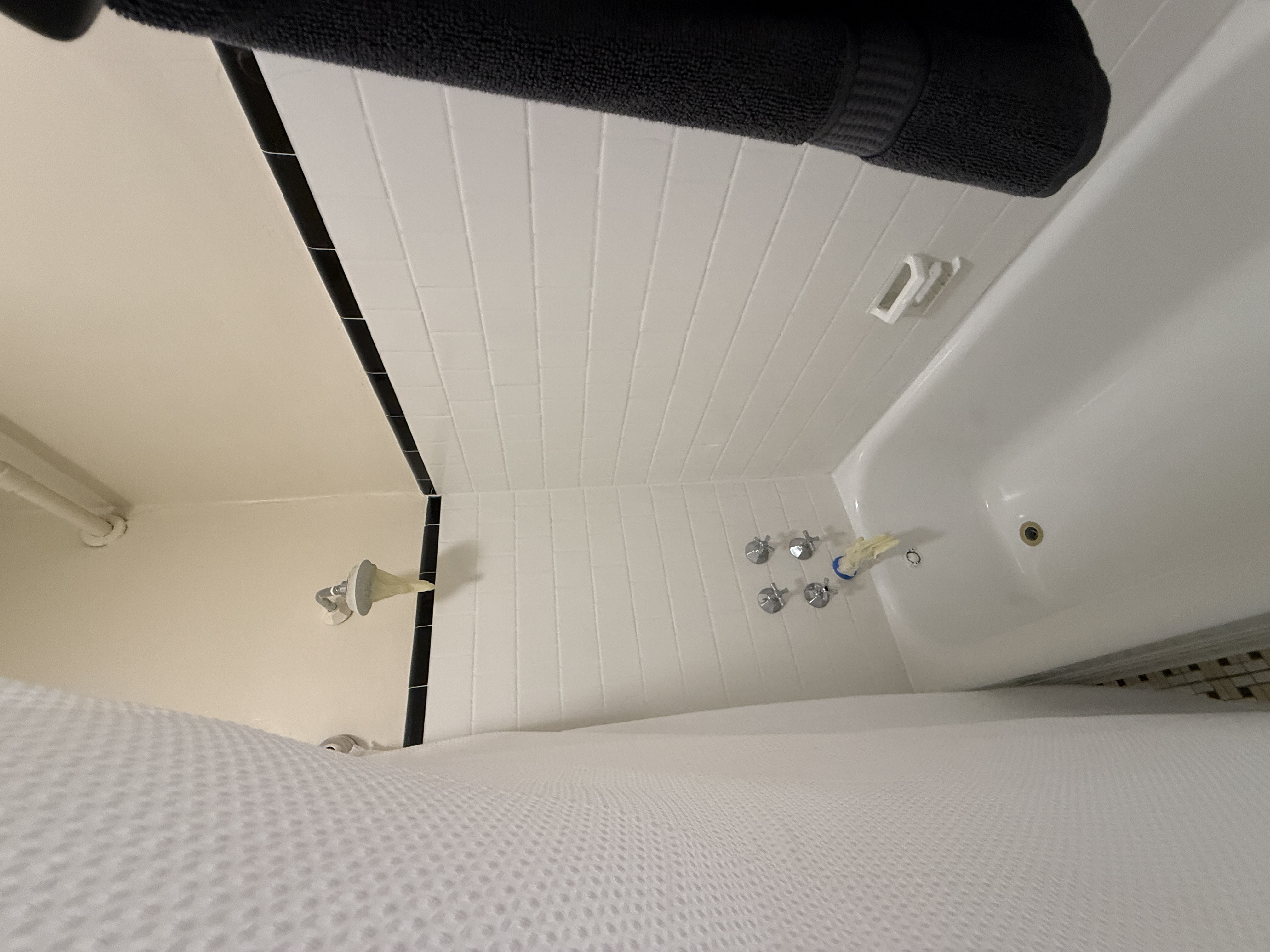 Photos of apartment on Beacon St.,Brookline MA 02446