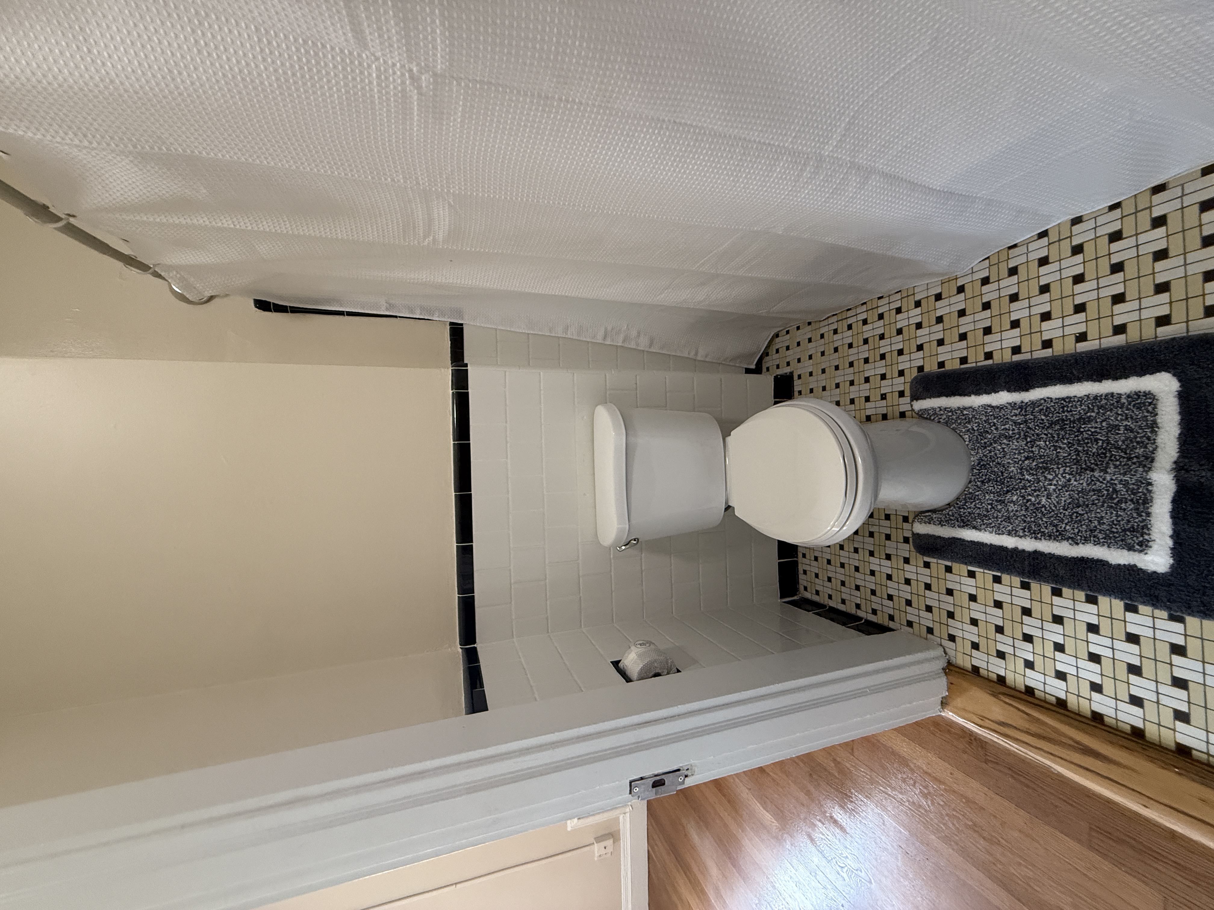 Photos of apartment on Beacon St.,Brookline MA 02446