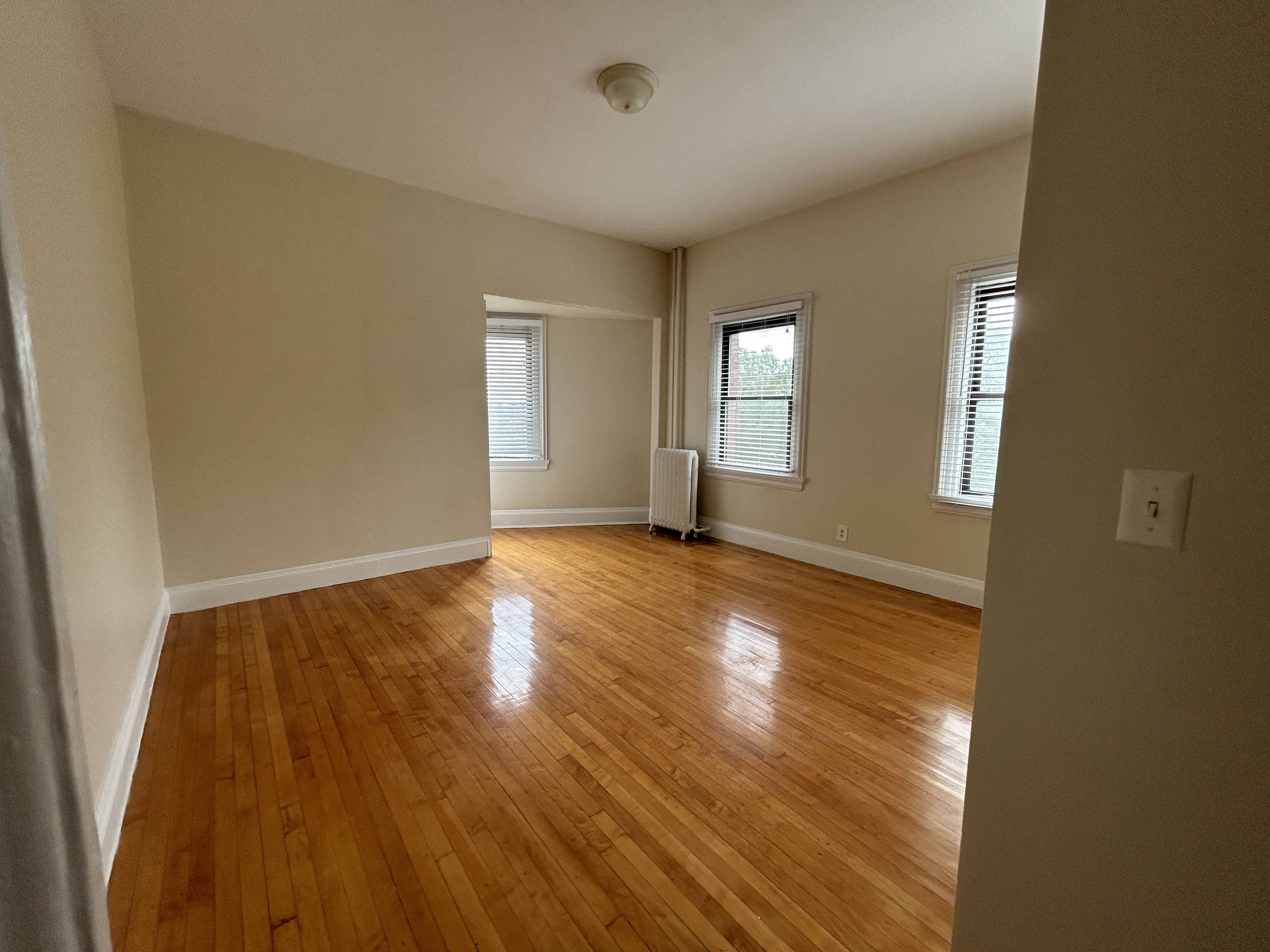 1470 Beacon St. — Coolidge Corner