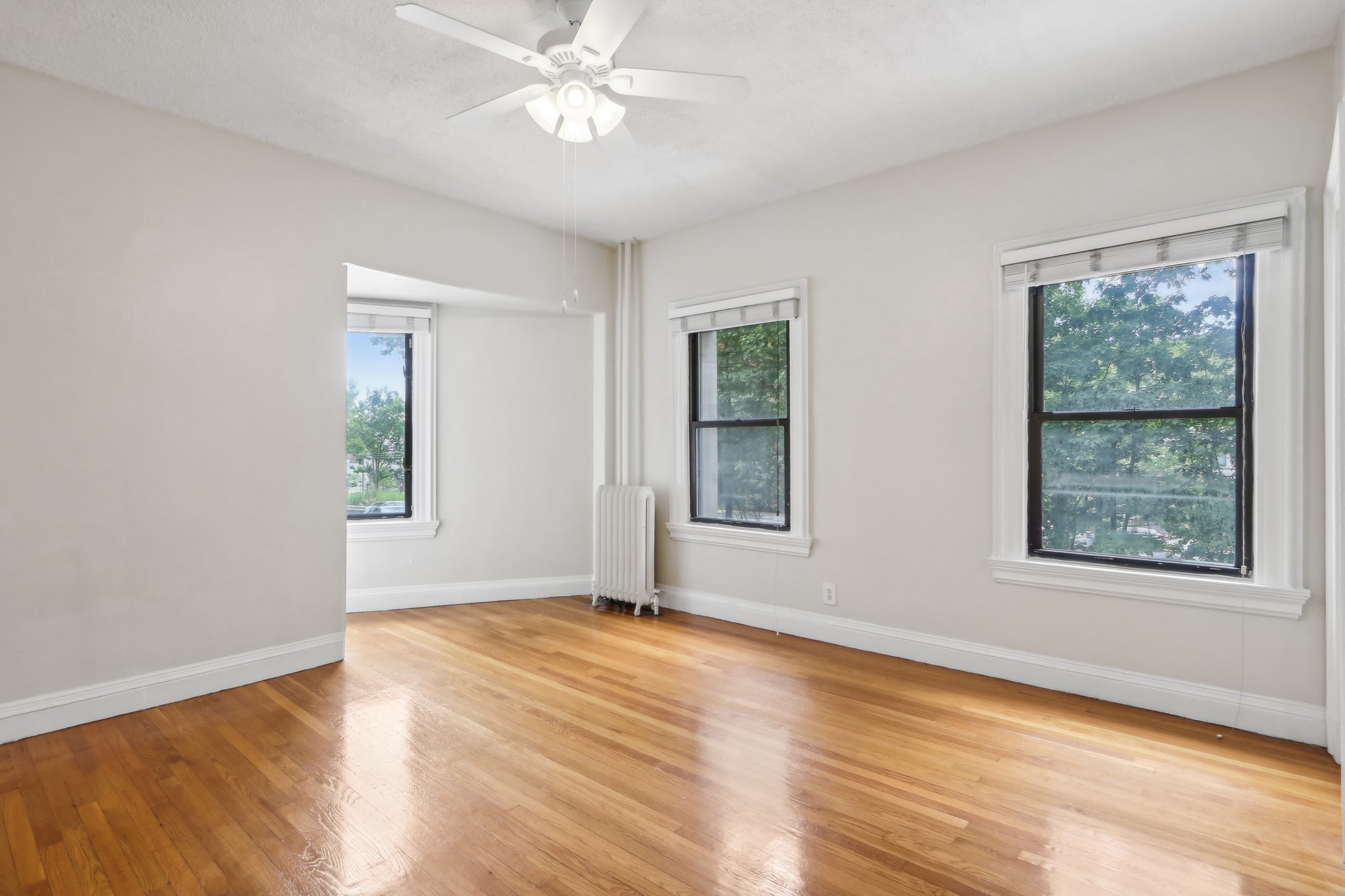 1470 Beacon St. — Coolidge Corner