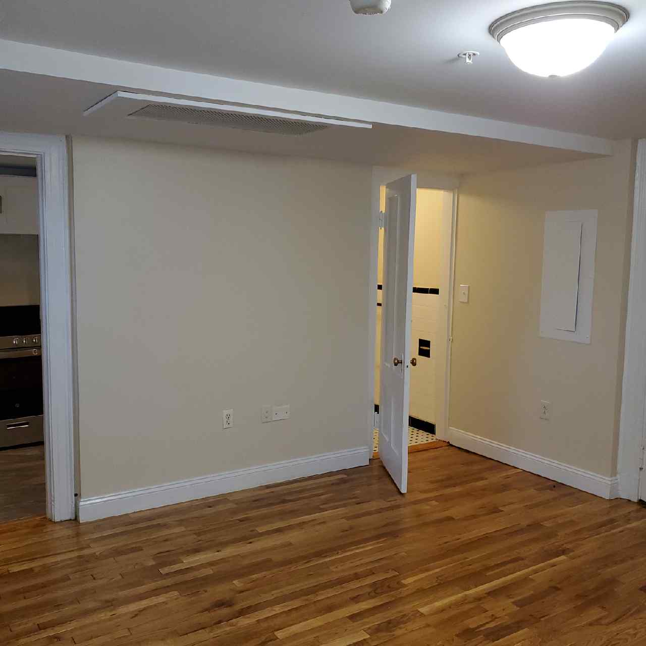 1470 Beacon St. — Coolidge Corner