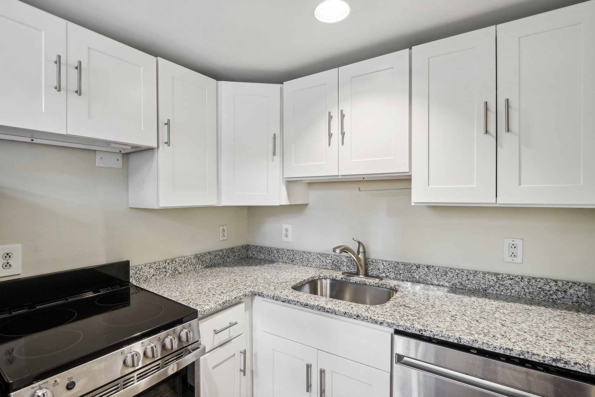 1470 Beacon St. — Coolidge Corner