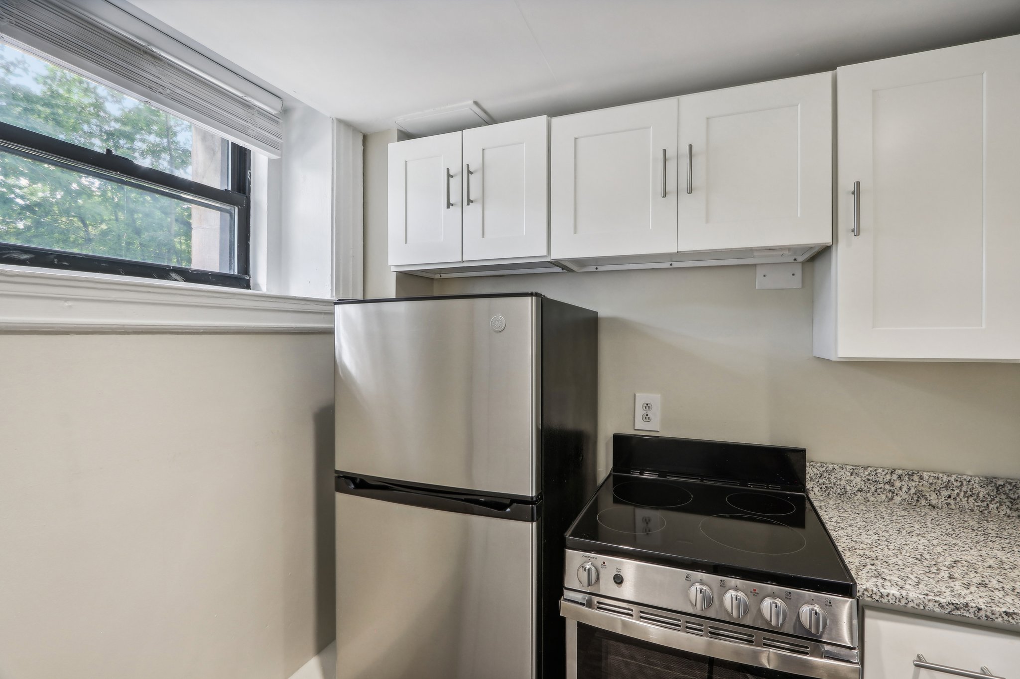 1470 Beacon St. — Coolidge Corner