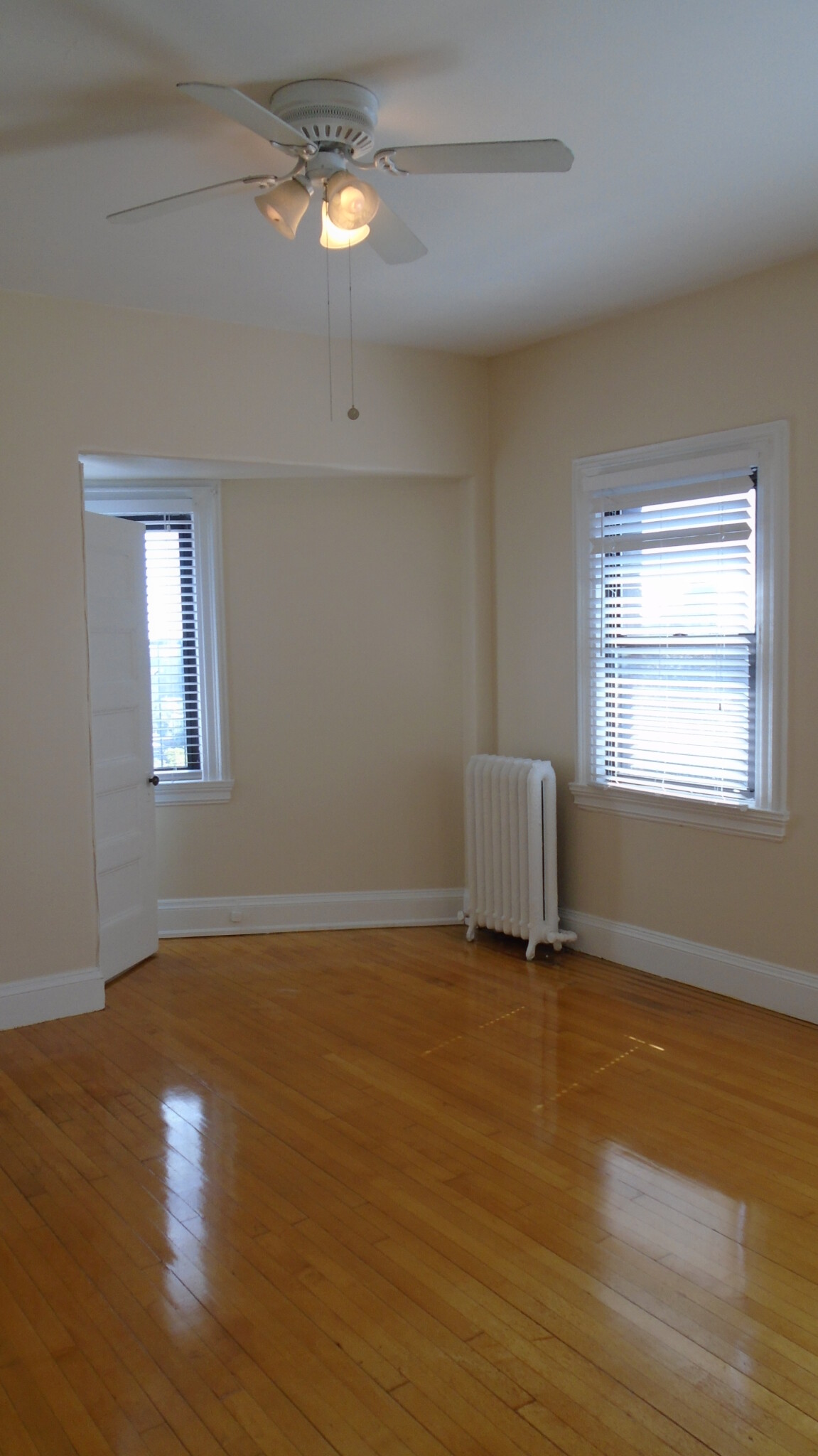 1470 Beacon St, Coolidge Corner