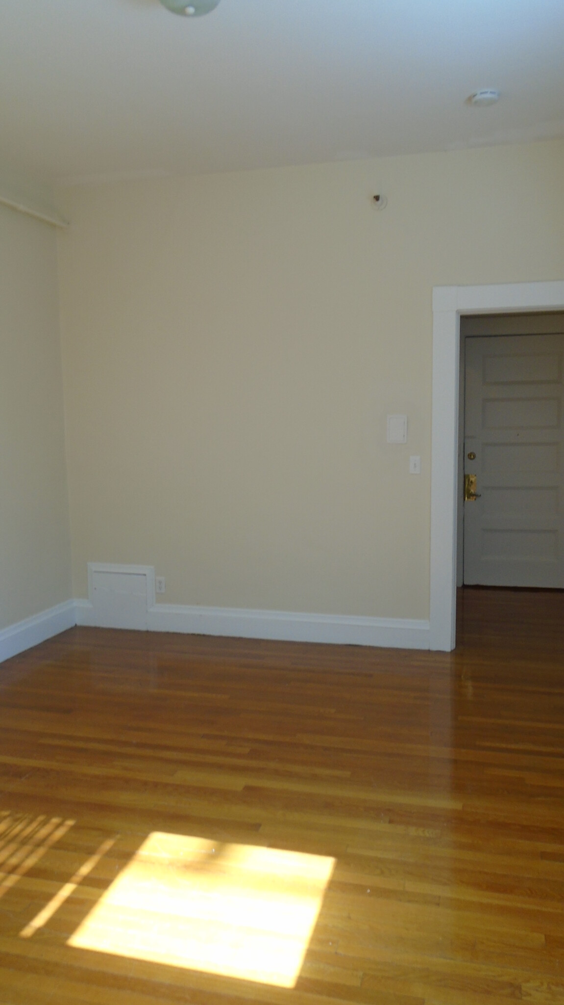 1470 Beacon St, Coolidge Corner