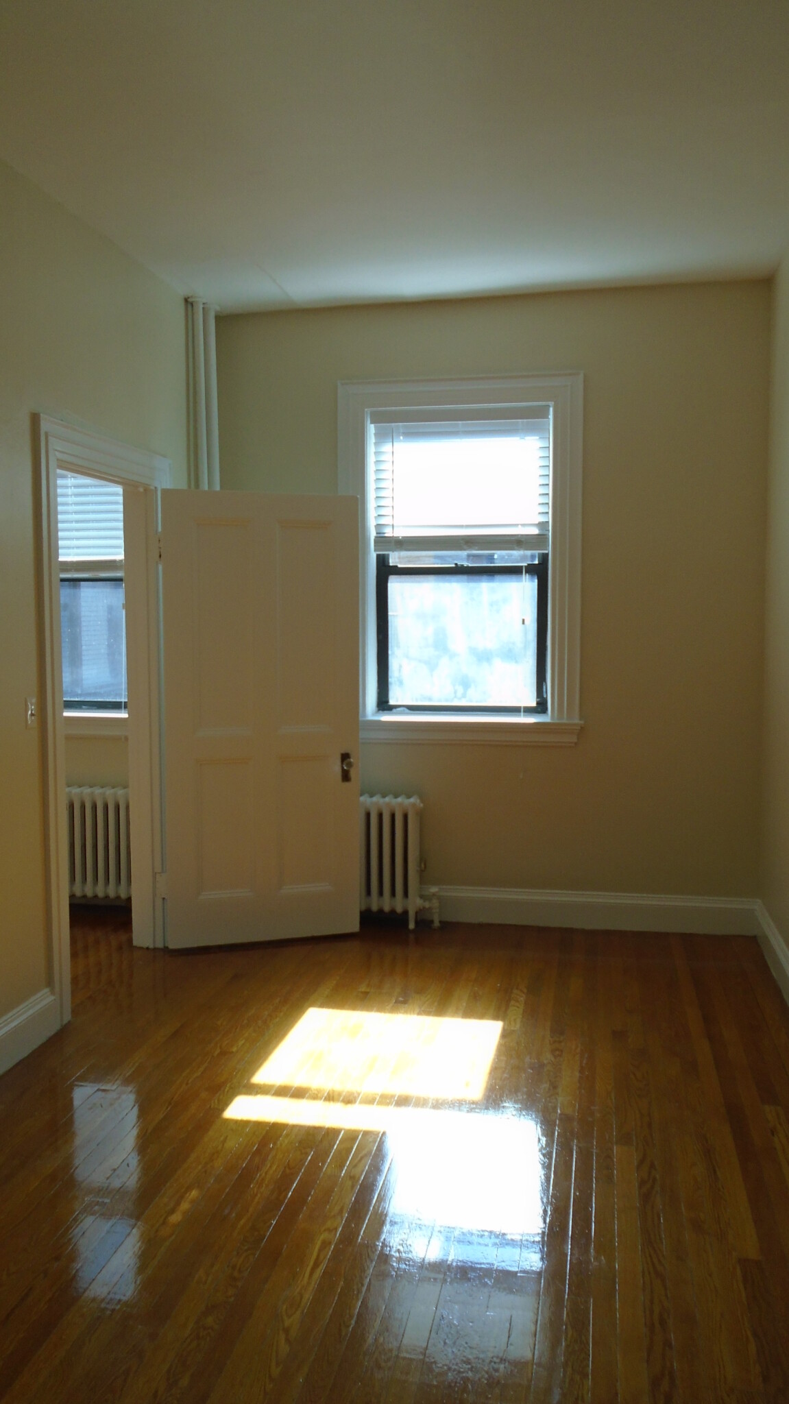 1470 Beacon St, Coolidge Corner