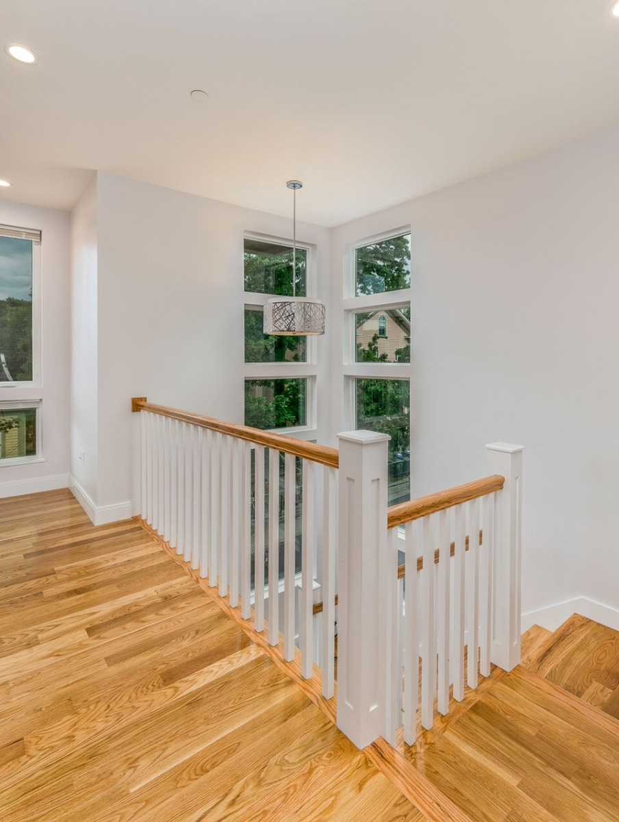 7 Alleghany St, Mission Hill