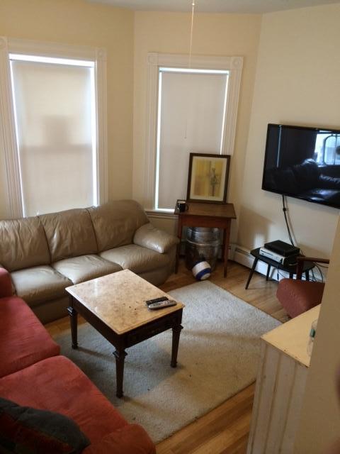 80 Hillside St, Mission Hill