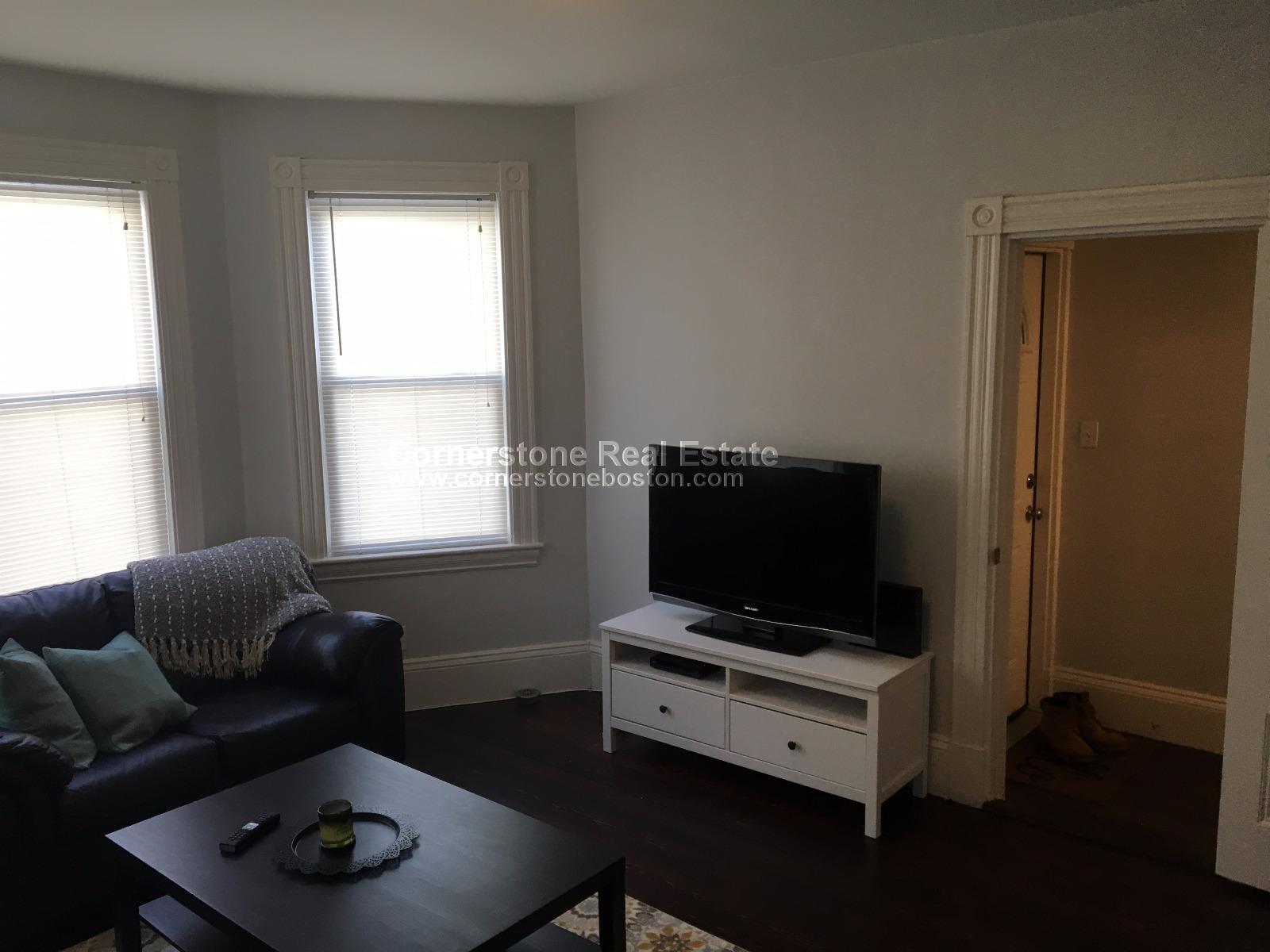 Photos of apartment on Rawson St.,Boston MA 02125