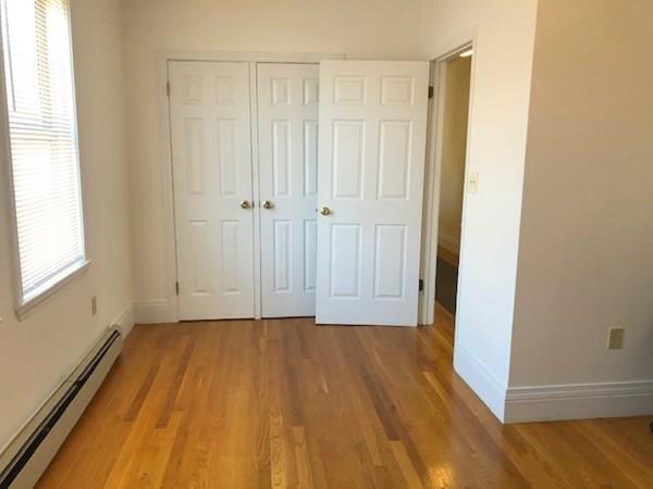 251 Roxbury St, Mission Hill