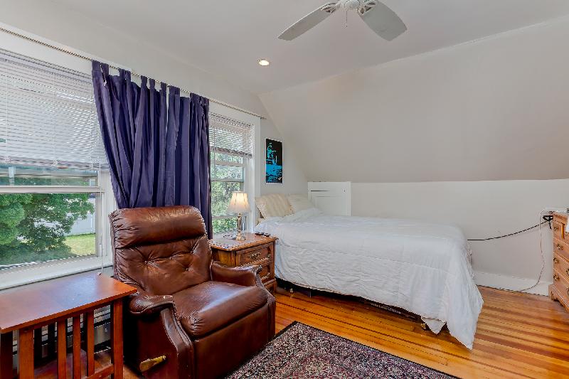 76 Parker Hill Ave, Mission Hill