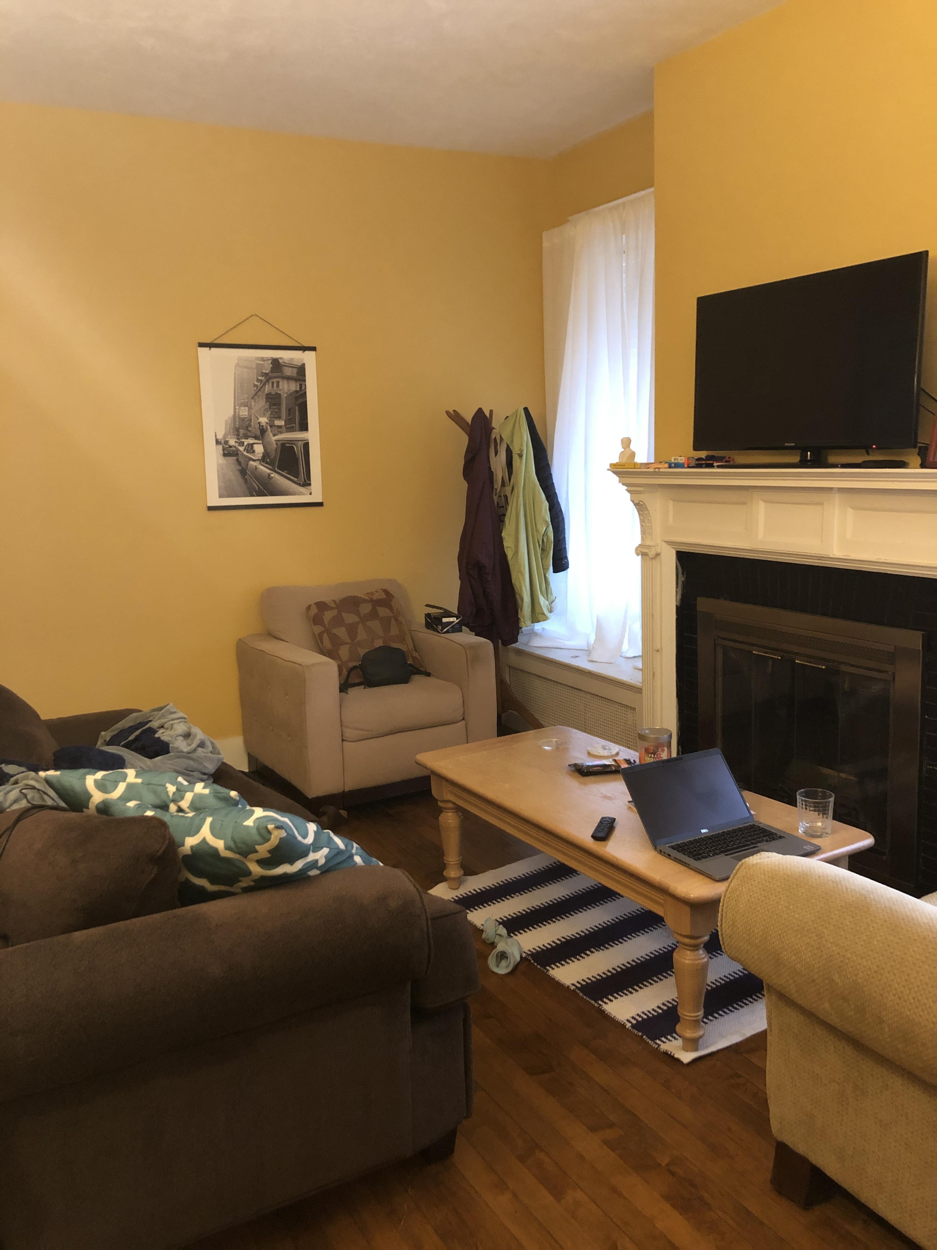 2 bed, 1 bath apartment for rent at 1269 Commonwealth Ave Unit 3, Allston — photo 5 of 9