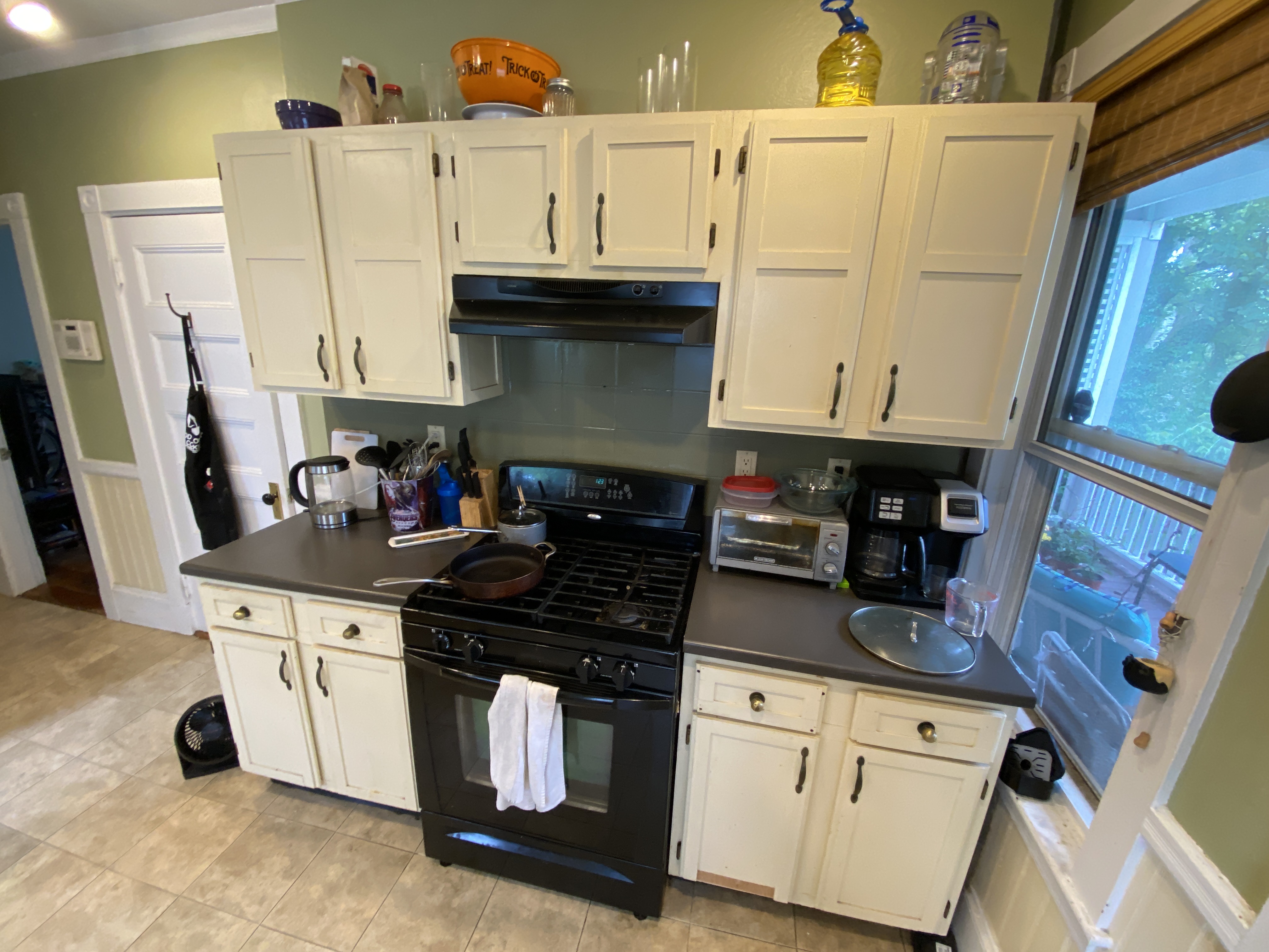 4 bed, 1 bath apartment for rent at 12 Oswald St Unit 4, Mission Hill — photo 11 of 15
