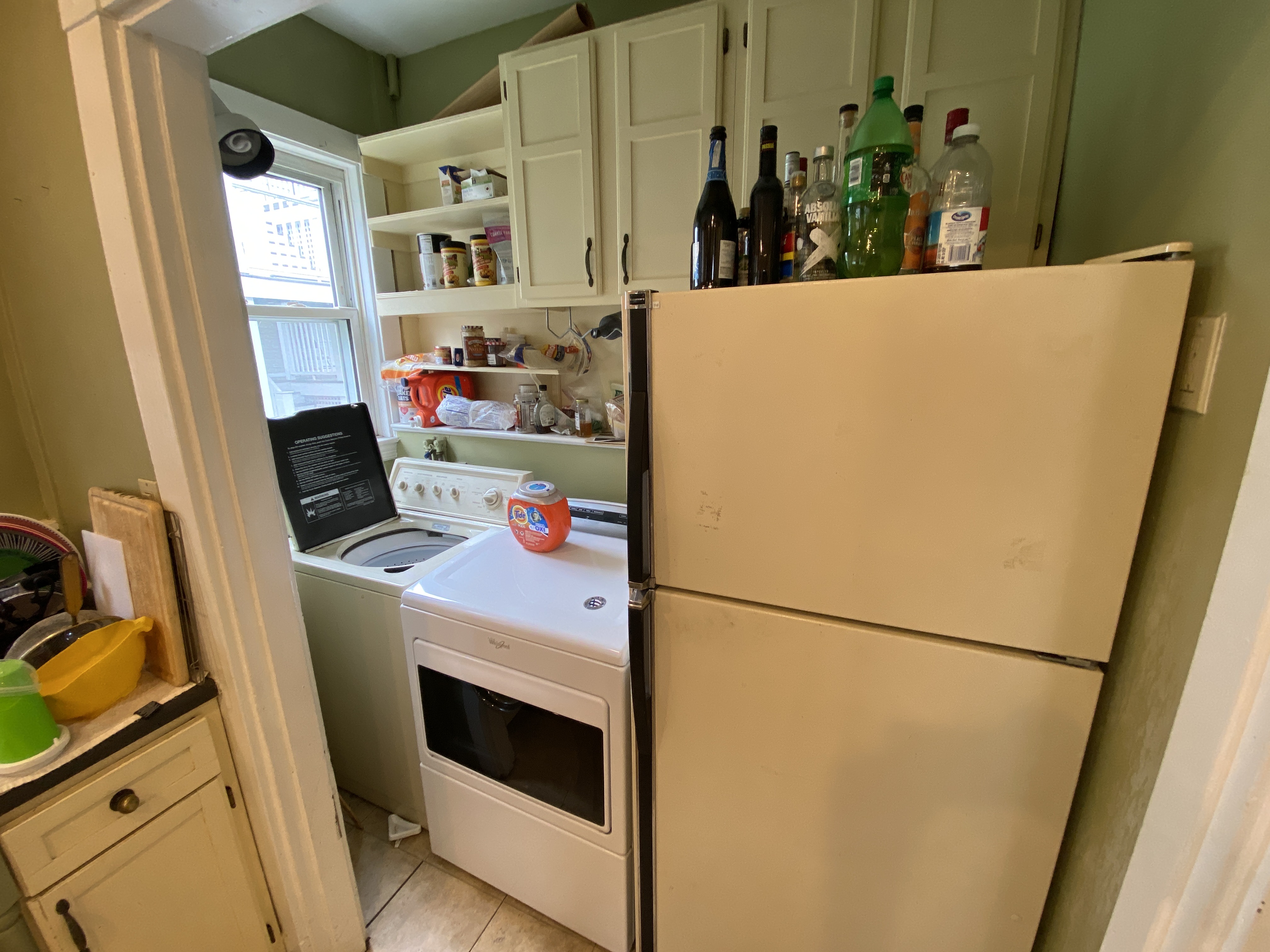 4 bed, 1 bath apartment for rent at 12 Oswald St Unit 4, Mission Hill — photo 13 of 15