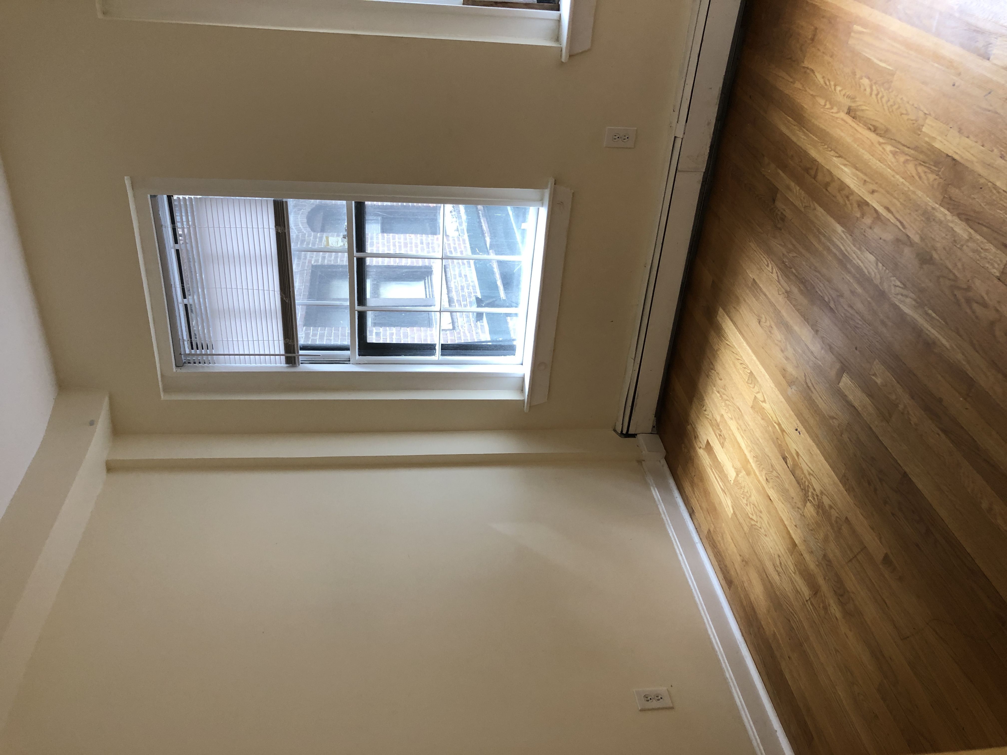 2 bed, 1 bath apartment for rent at 26 Phillips St Unit 1, Beacon Hill — photo 3 of 5