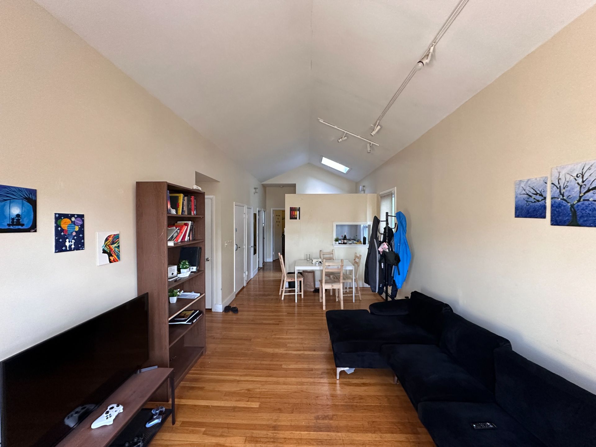 Photos of apartment on Suffolk St.,Cambridge MA 02139