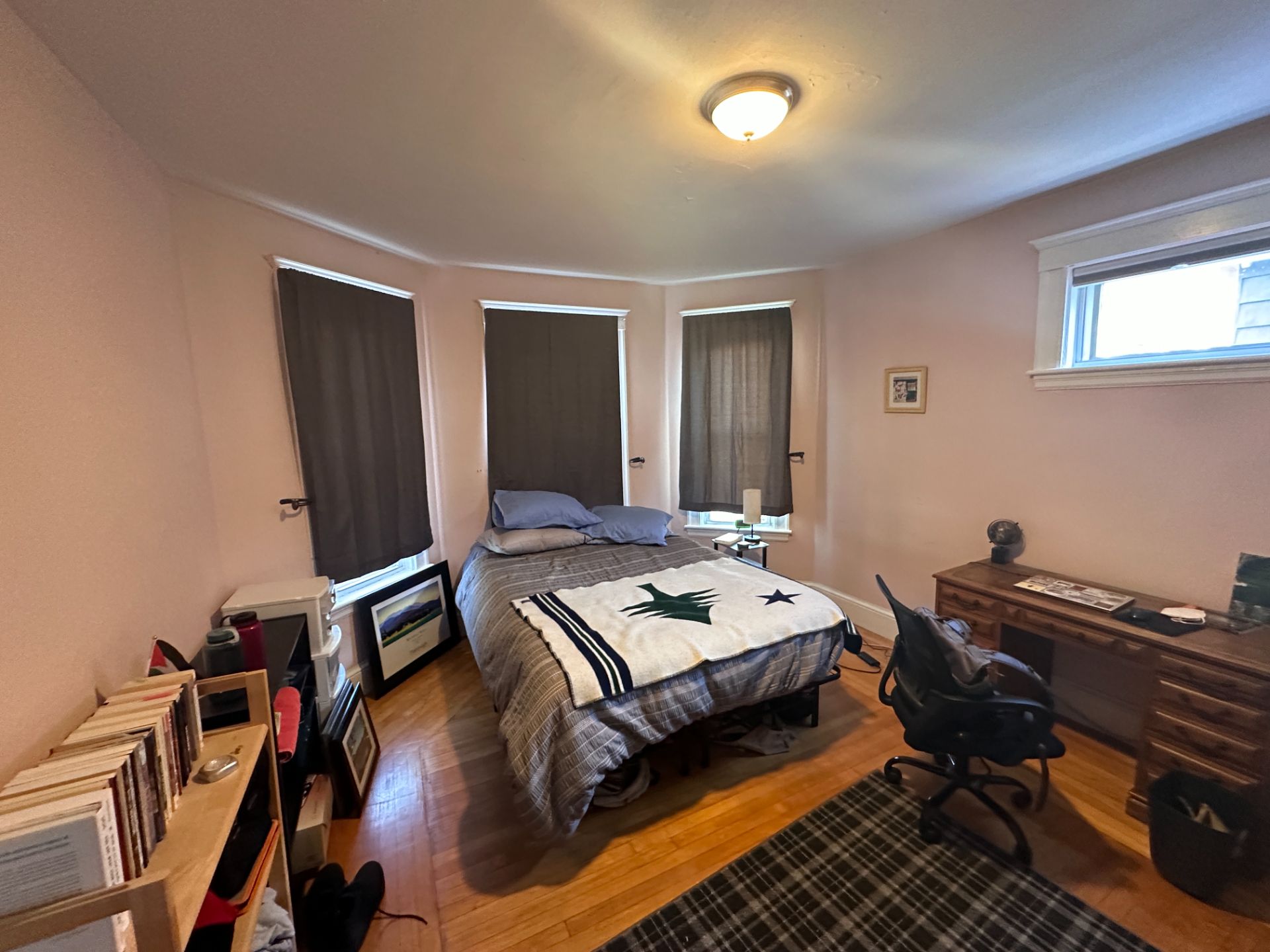 82 Columbus Ave, Prospect Hill