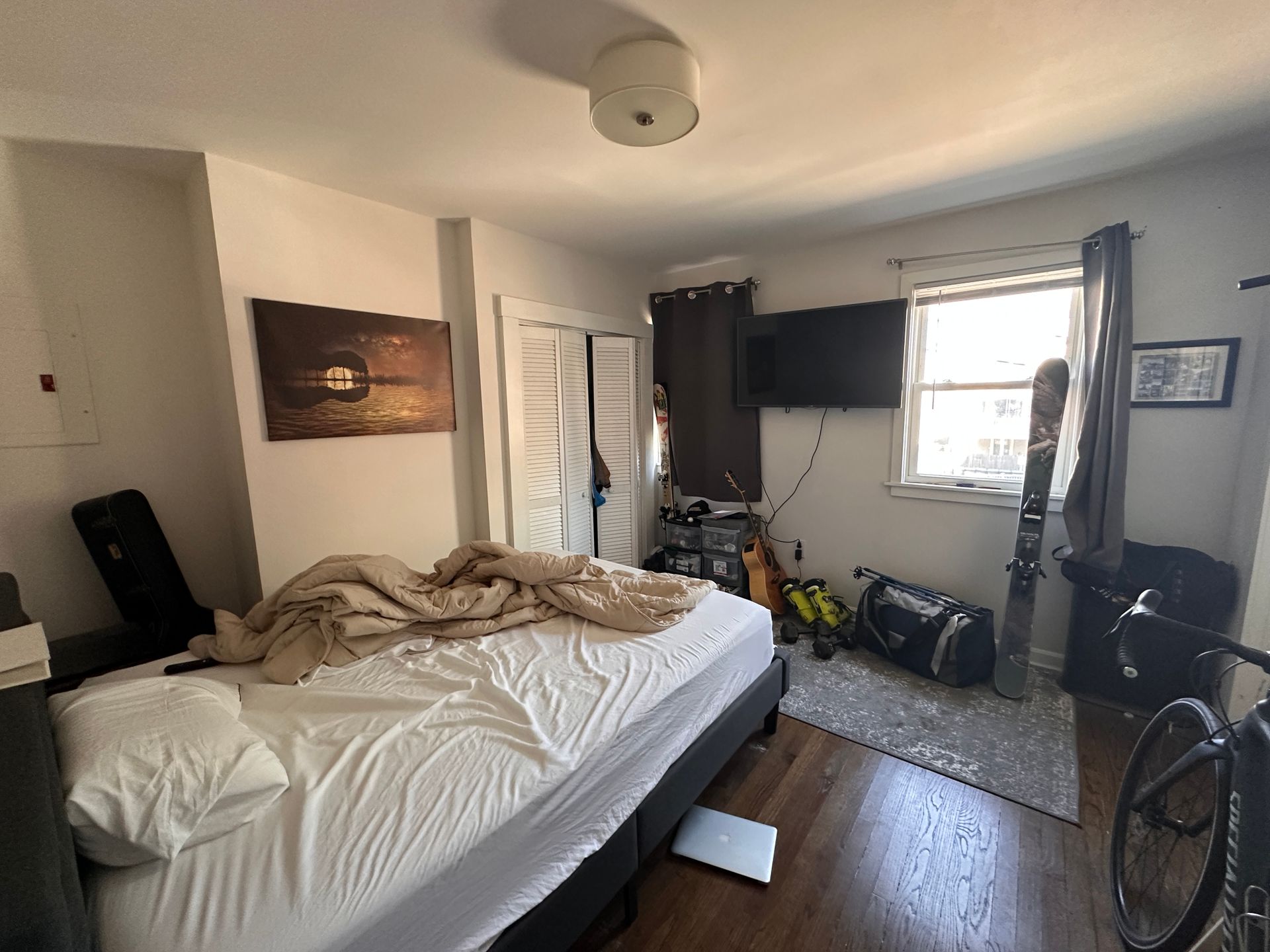 Photos of apartment on West 7th St.,Boston MA 02127