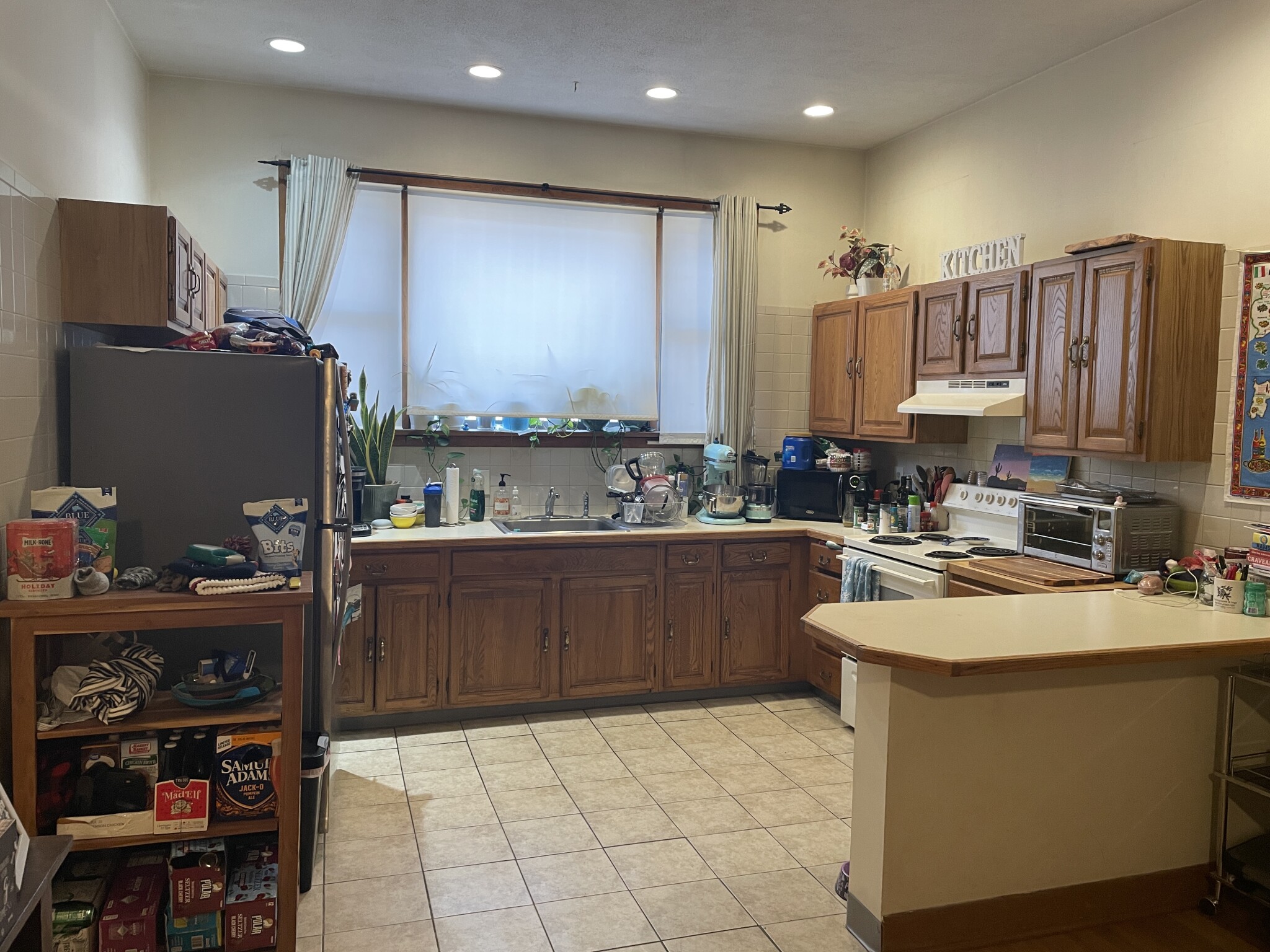 Photos of apartment on Shawmut Ave.,Boston MA 02118