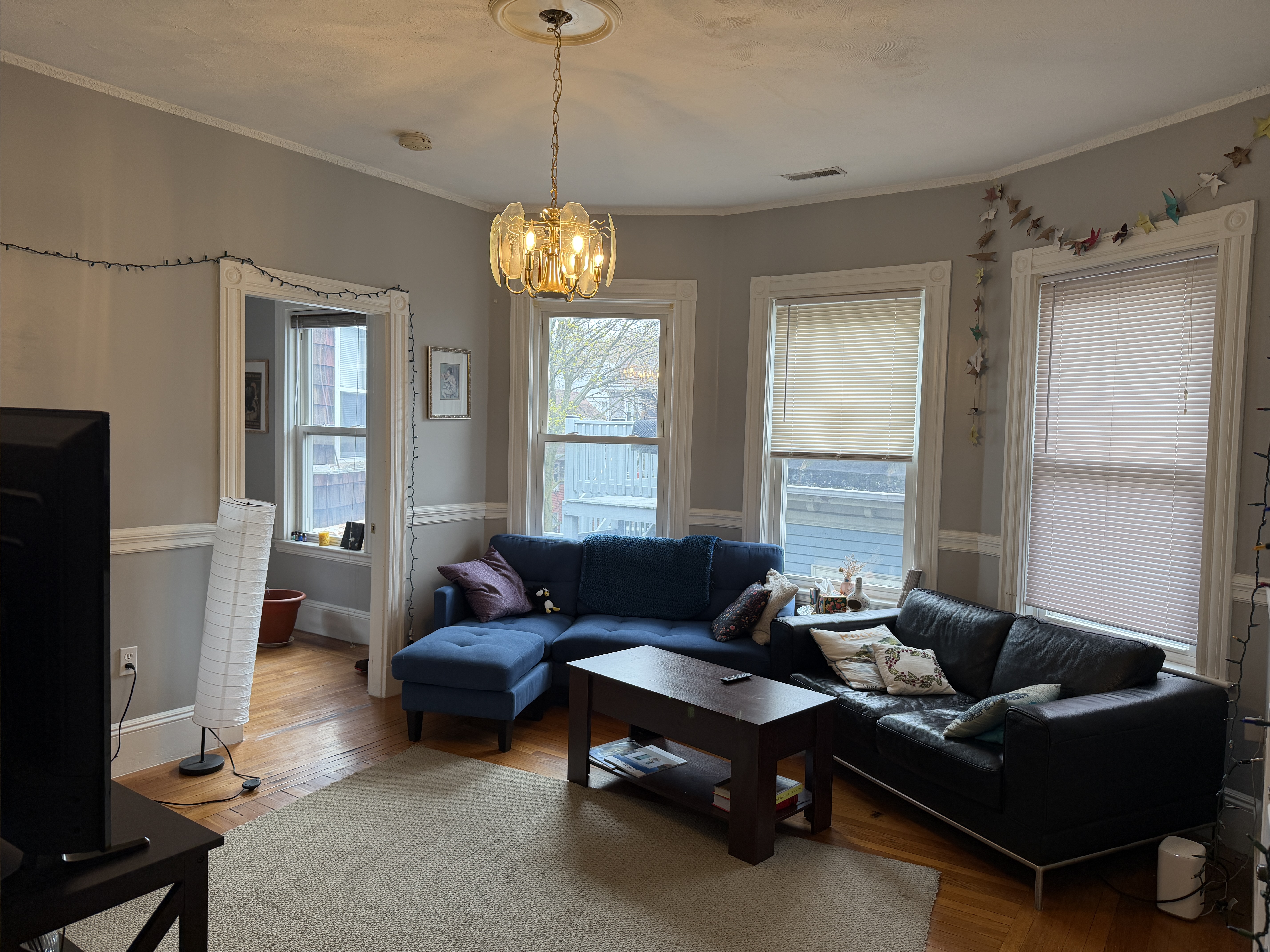 Photos of apartment on Calumet St.,Boston MA 02120