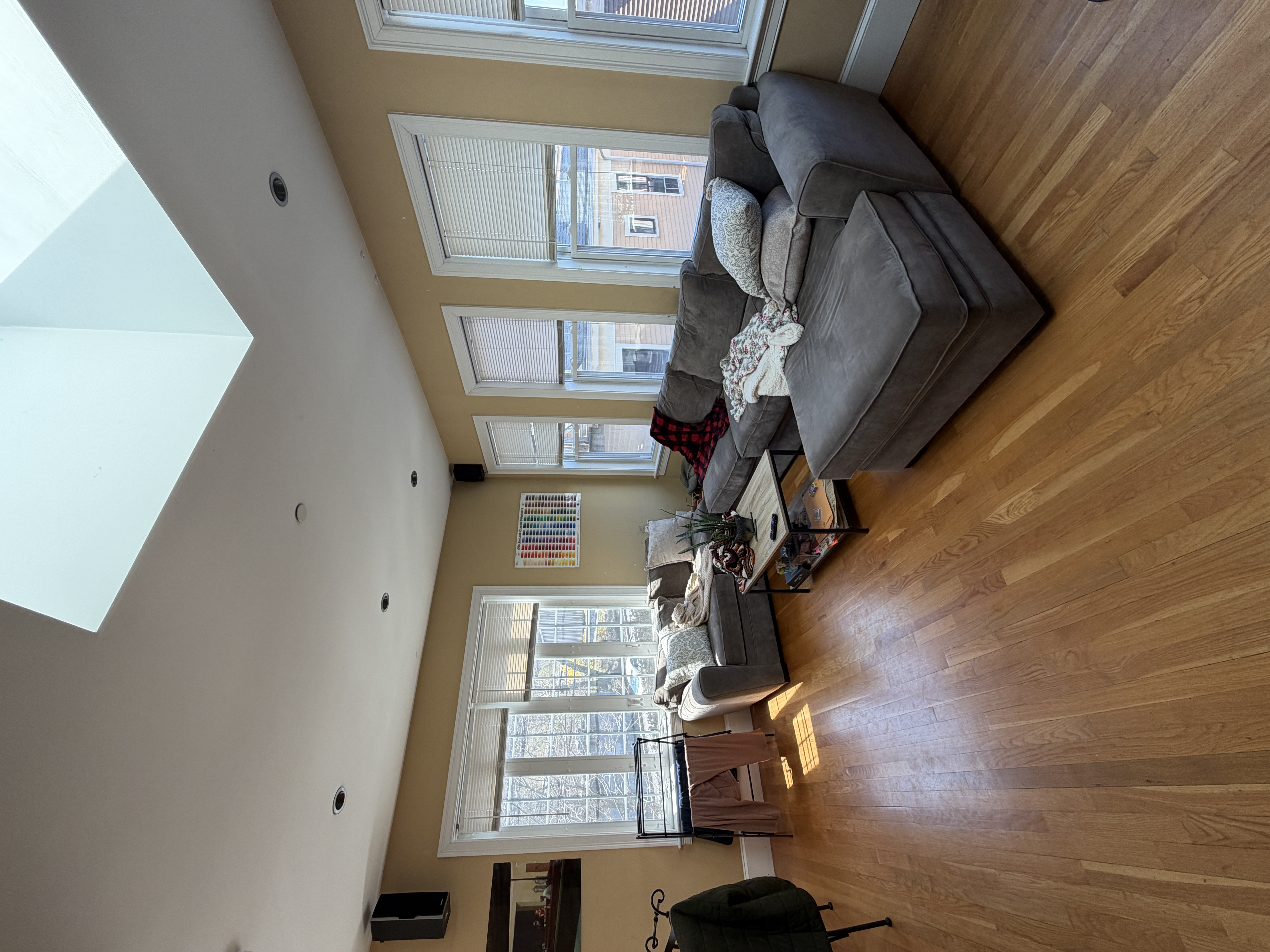 Photos of apartment on Hillside St.,Boston MA 02120