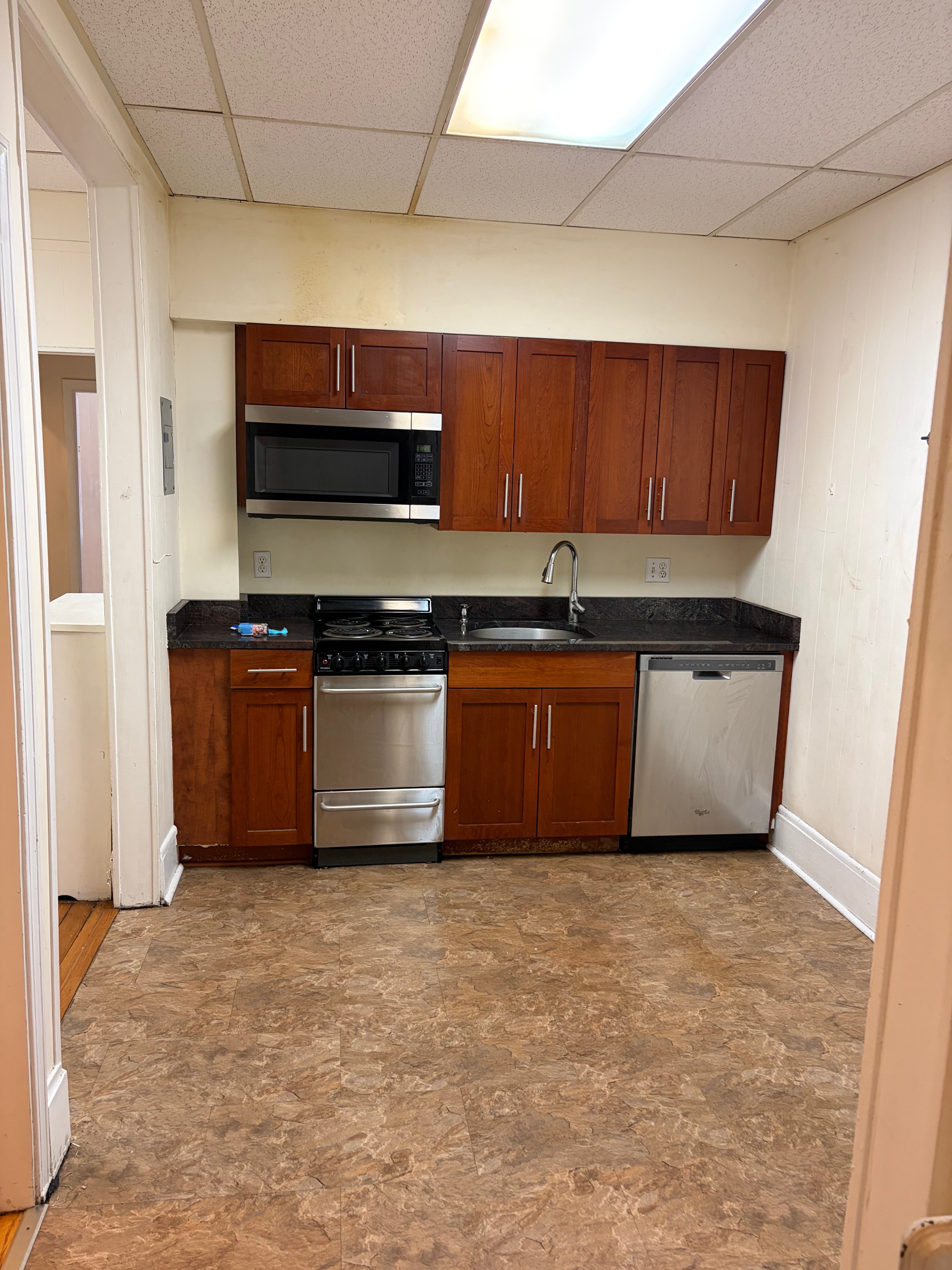 Pictures of  property for rent on Aberdeen St., Boston, MA 02215