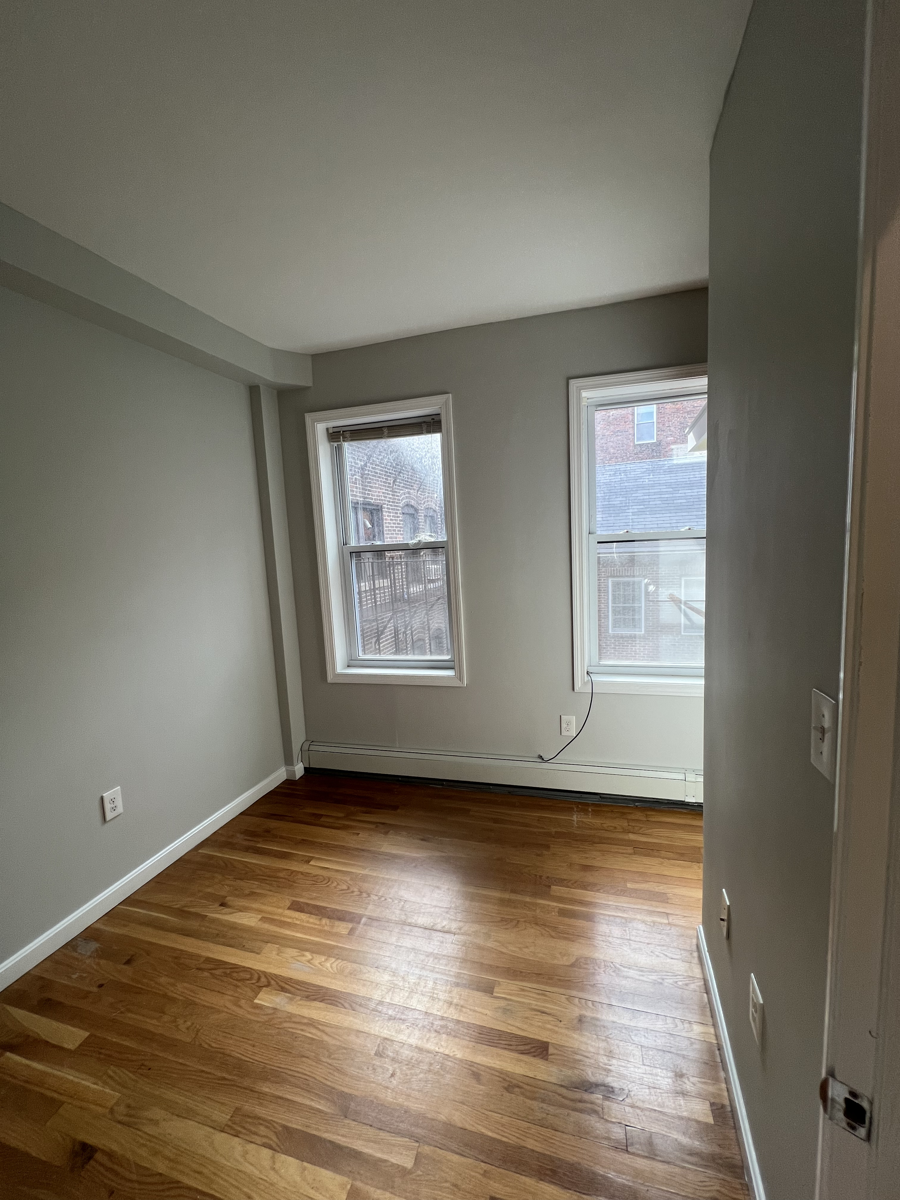 28 Phillips St. — Beacon Hill