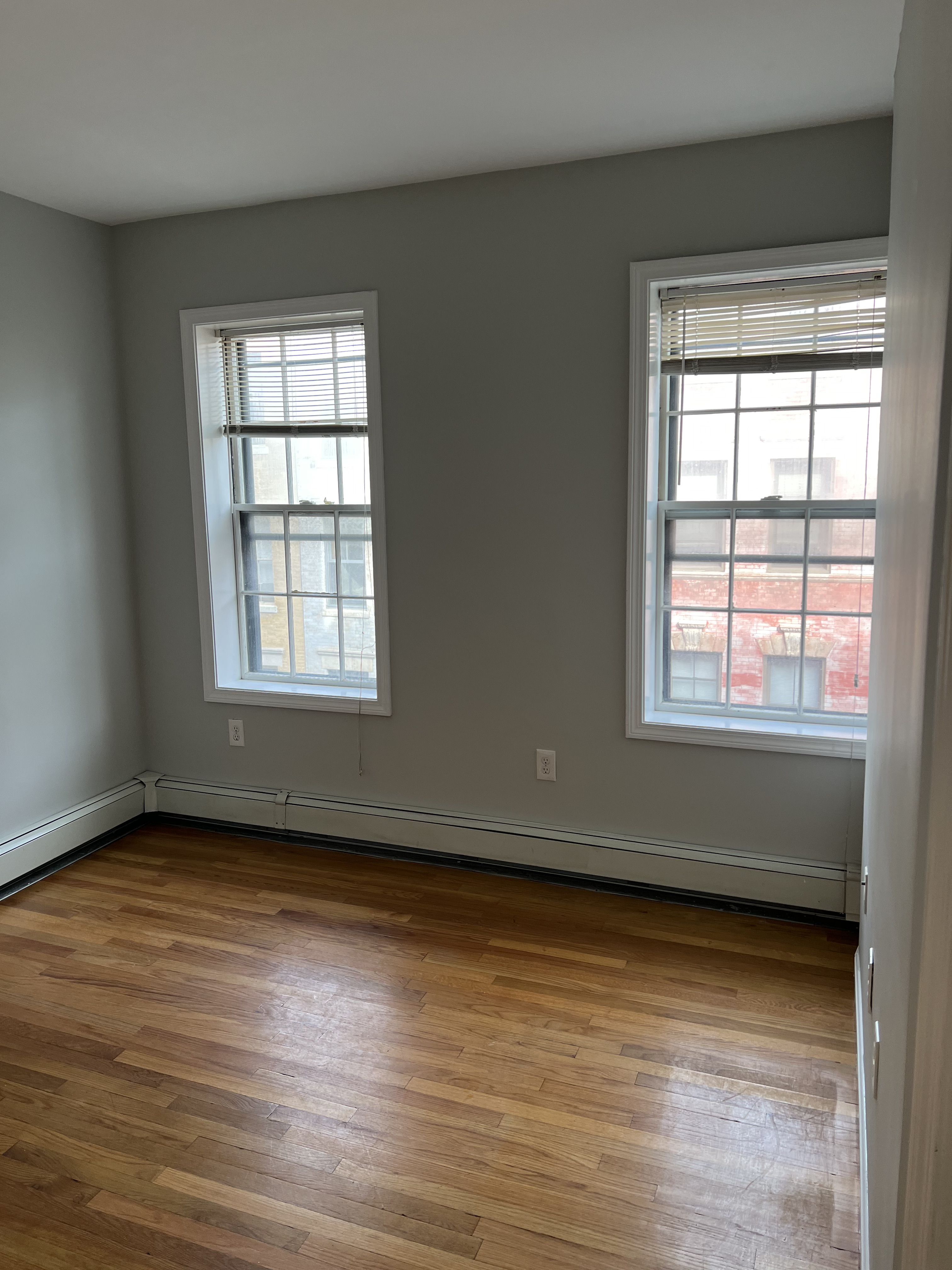 Pictures of  property for rent on Phillips St., Boston, MA 02114