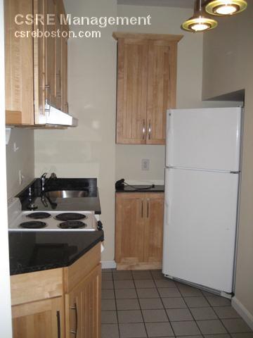 19 Aberdeen St, Fenway