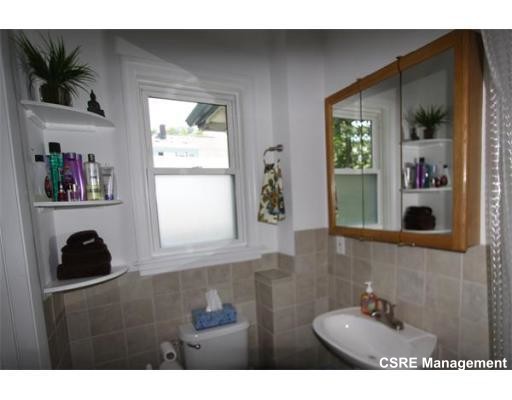 11 Mansfield St, Allston