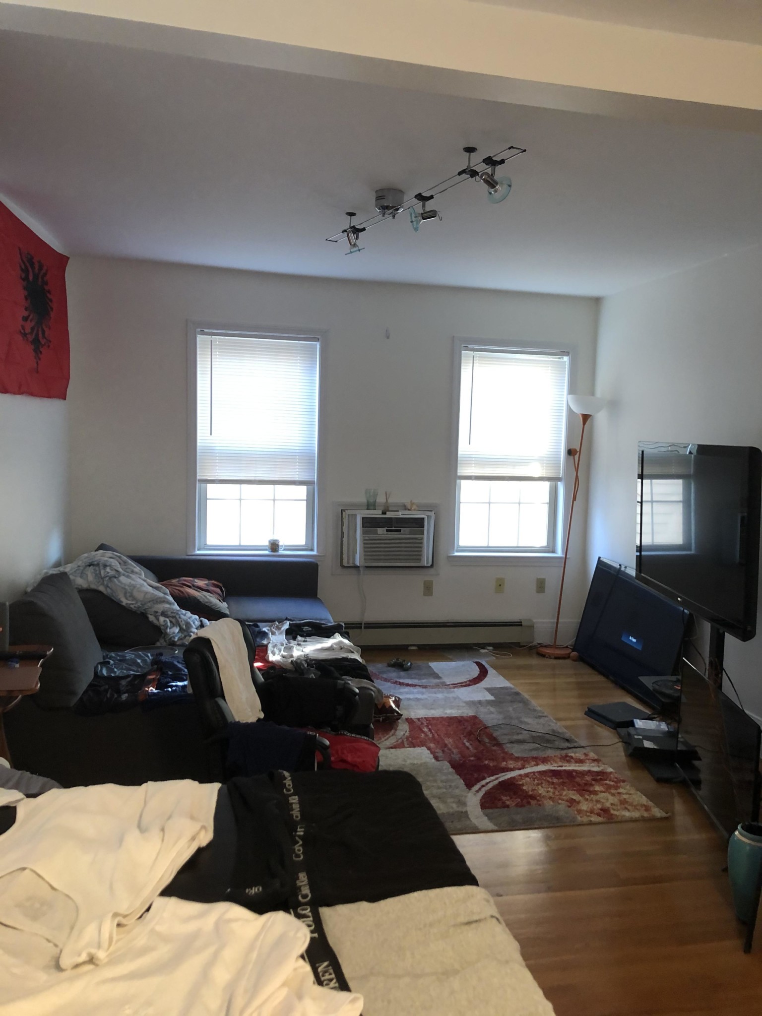 251 Roxbury St, Mission Hill