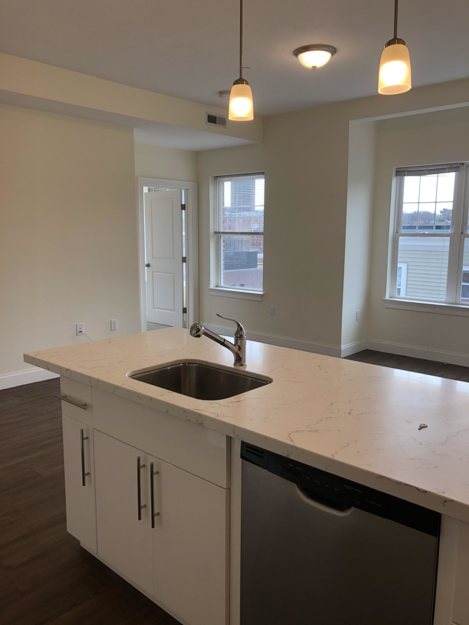 81 Amory St, Roxbury