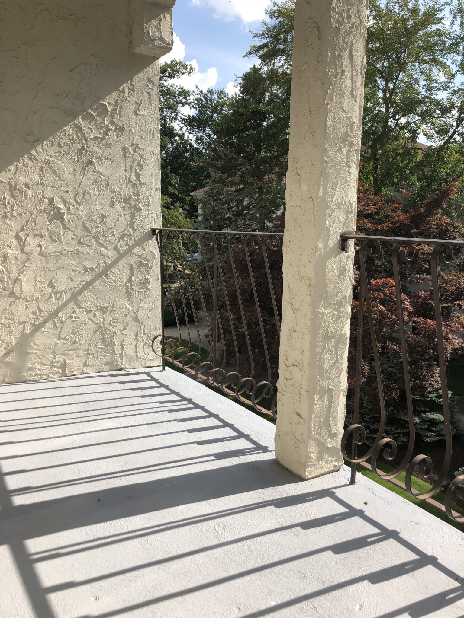 210 Fellsview Ter, Stoneham