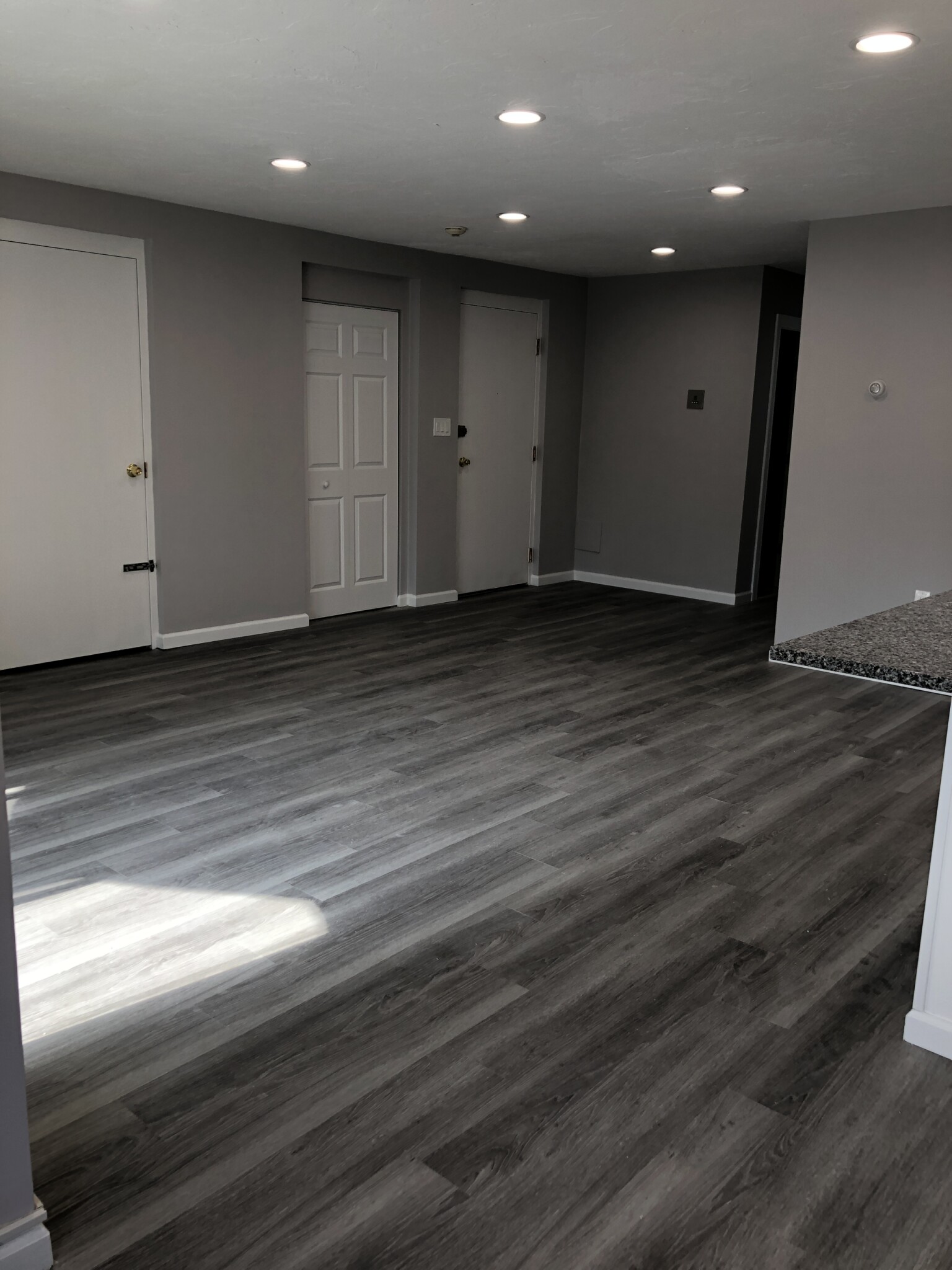 210 Fellsview Ter, Stoneham