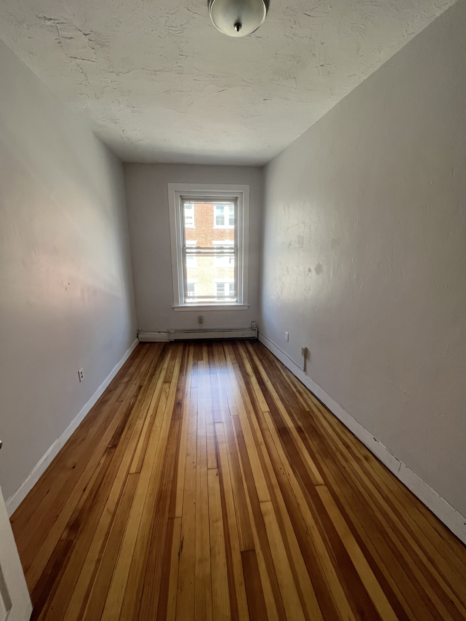 Photos of apartment on North St.,Boston MA 02109