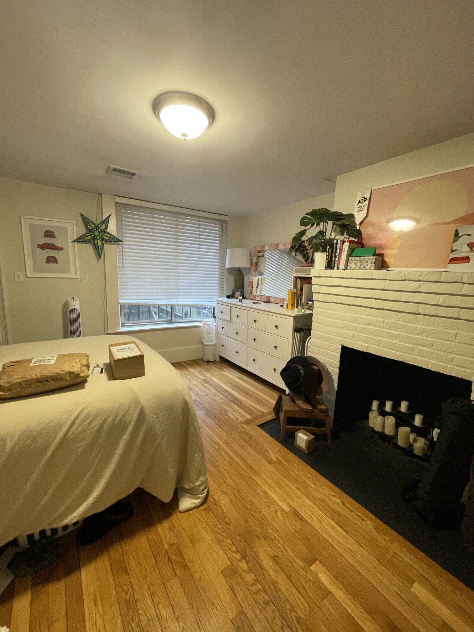 Photos of apartment on West Cedar St.,Boston MA 02114