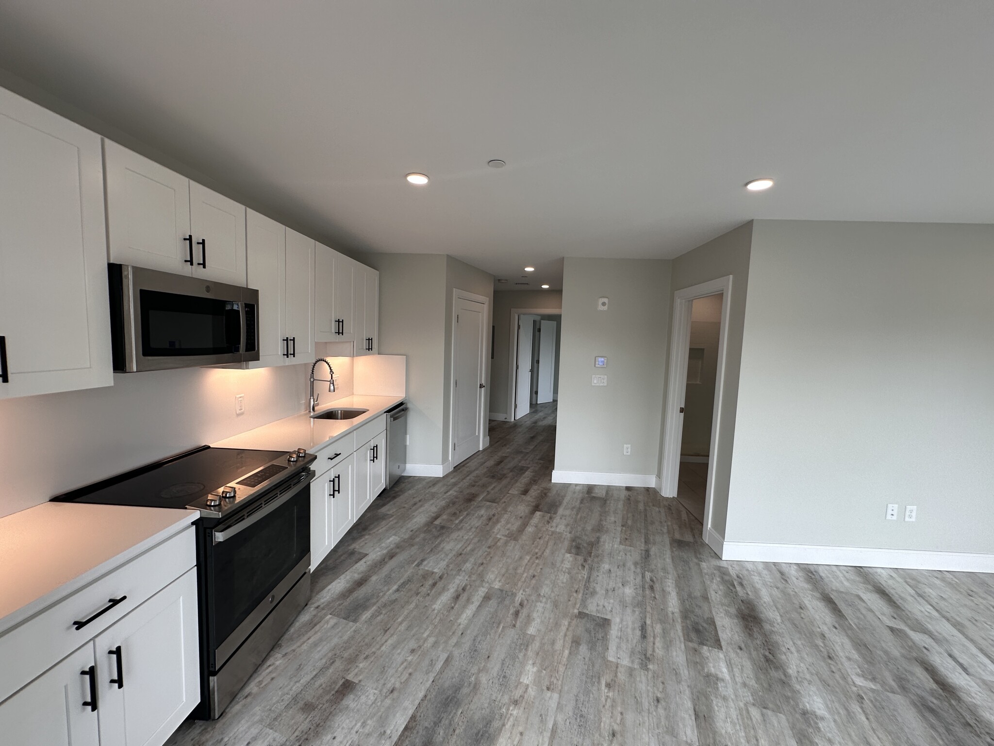 200 Old Colony Ave, South Boston