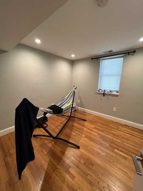 37 Iroquois St, Mission Hill