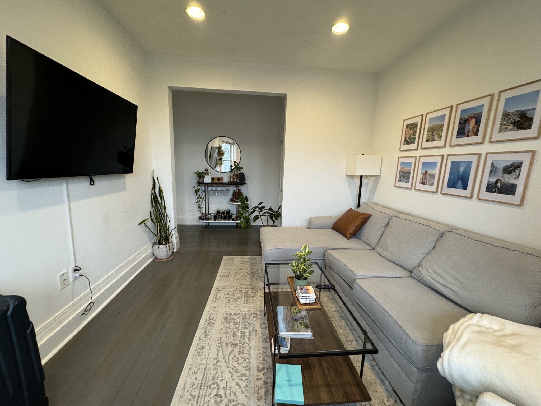 https://ygl-photos.s3.us-west-004.backblazeb2.com/9244W6619d263145a4.jpg