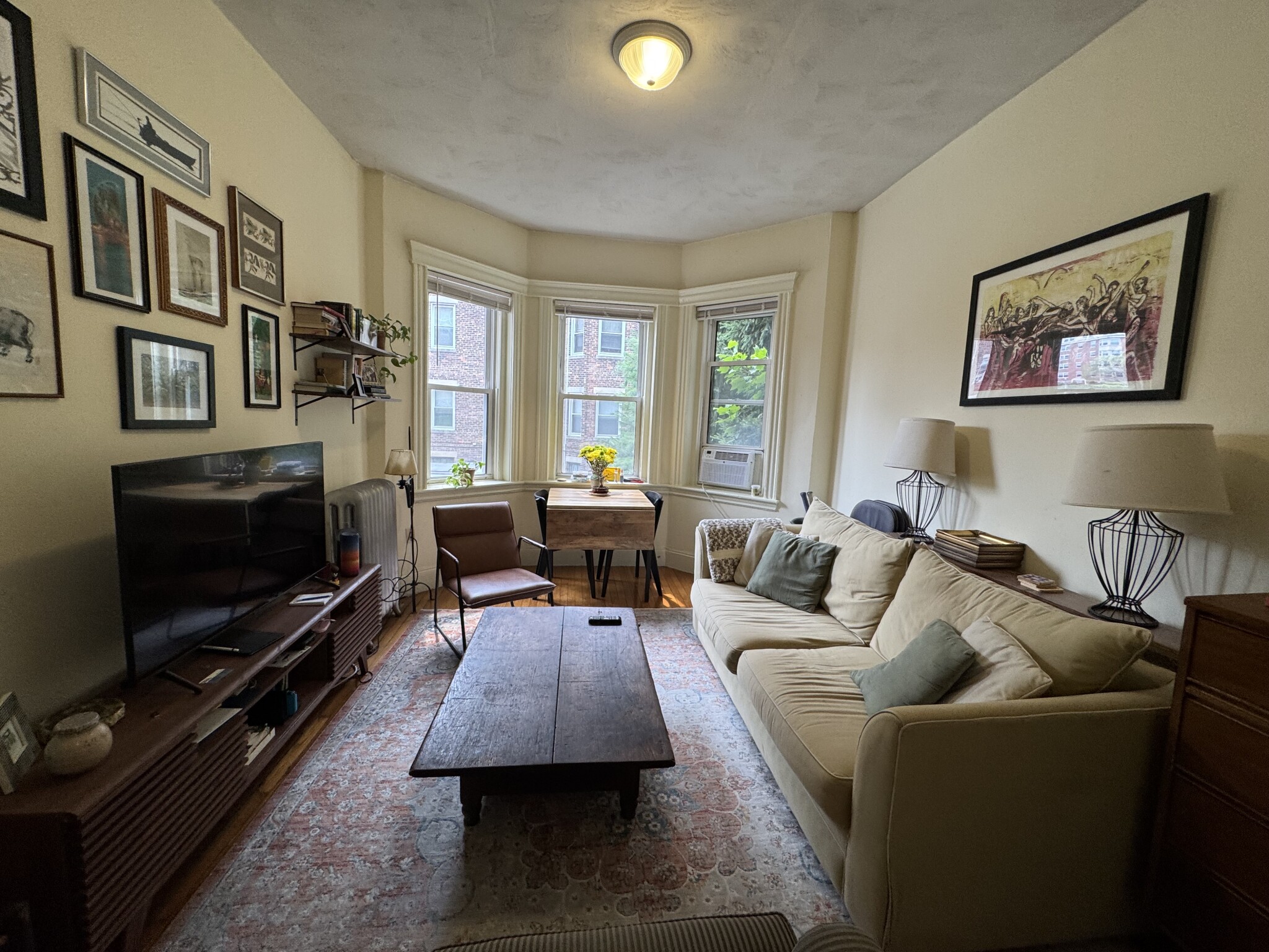 124 Peterborough St., Boston, MA - 2,650 USD/ month