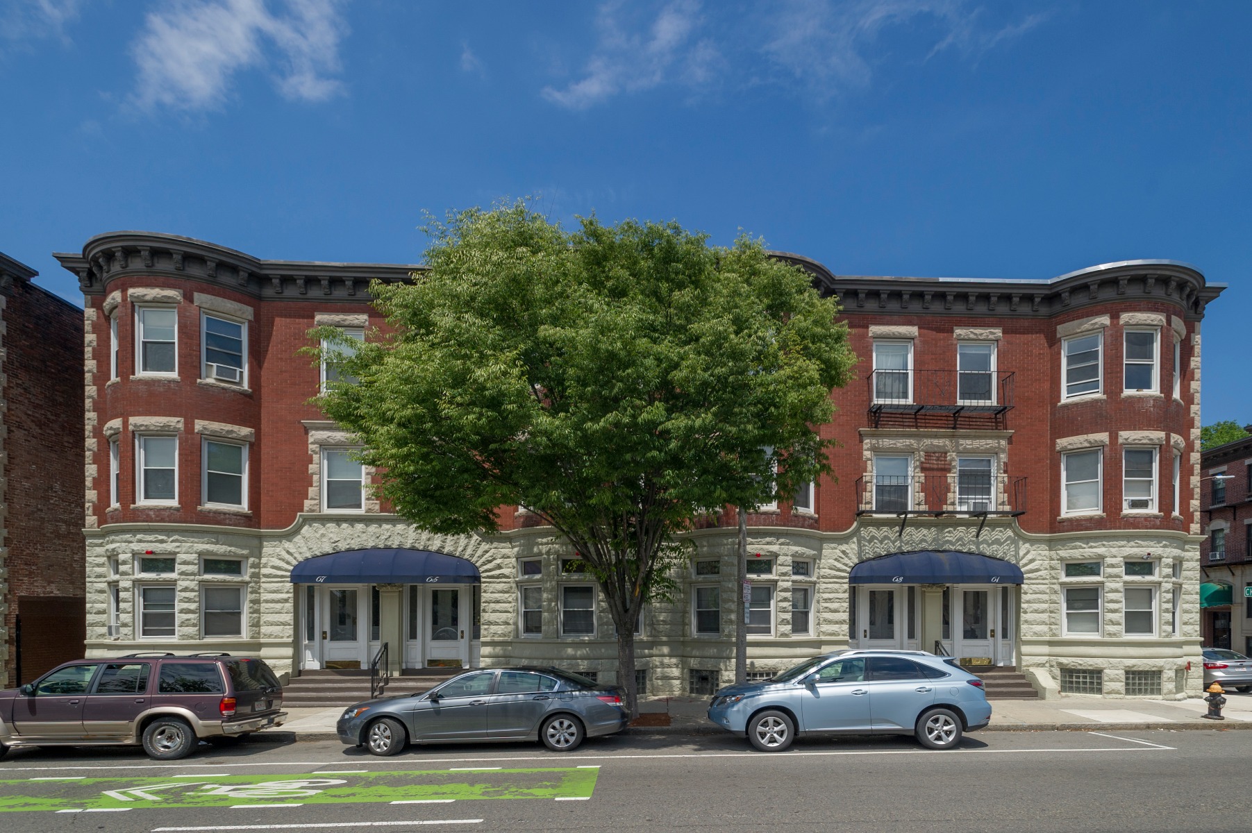 61 Brighton Ave, Allston