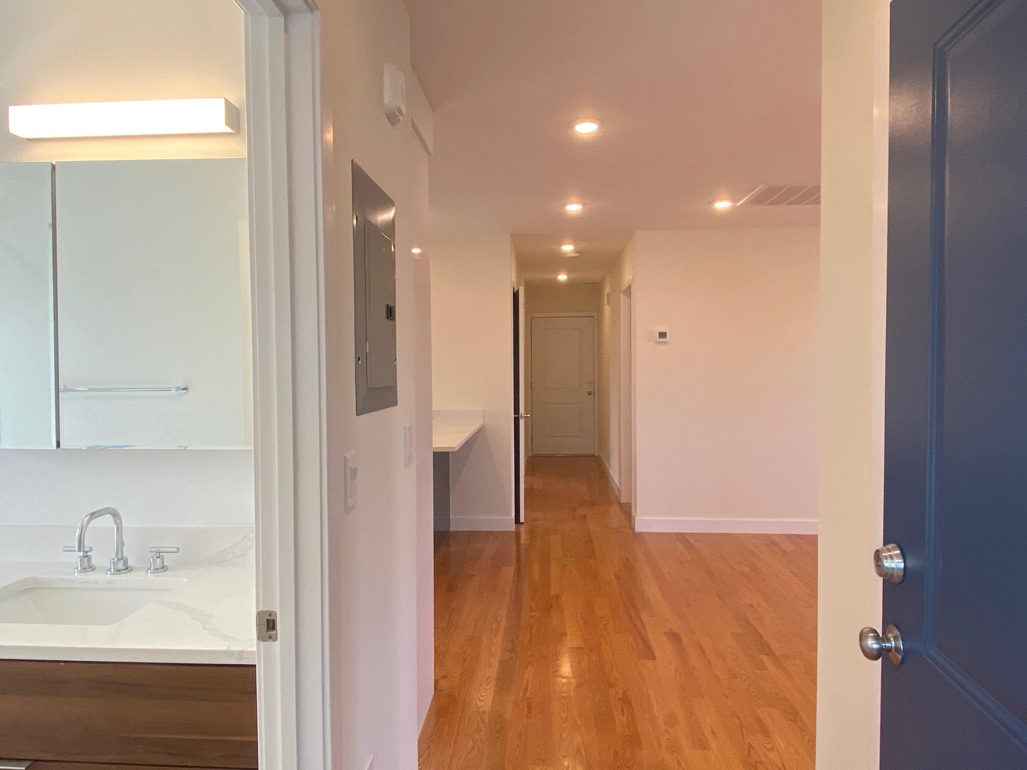 3 bed, 1 bath apartment for rent at 17 Kelley Ct Unit 3, Brighton — photo 2 of 23