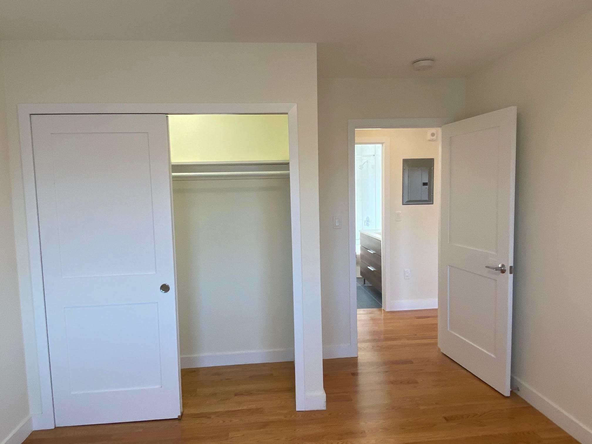 3 bed, 1 bath apartment for rent at 17 Kelley Ct Unit 3, Brighton — photo 5 of 23