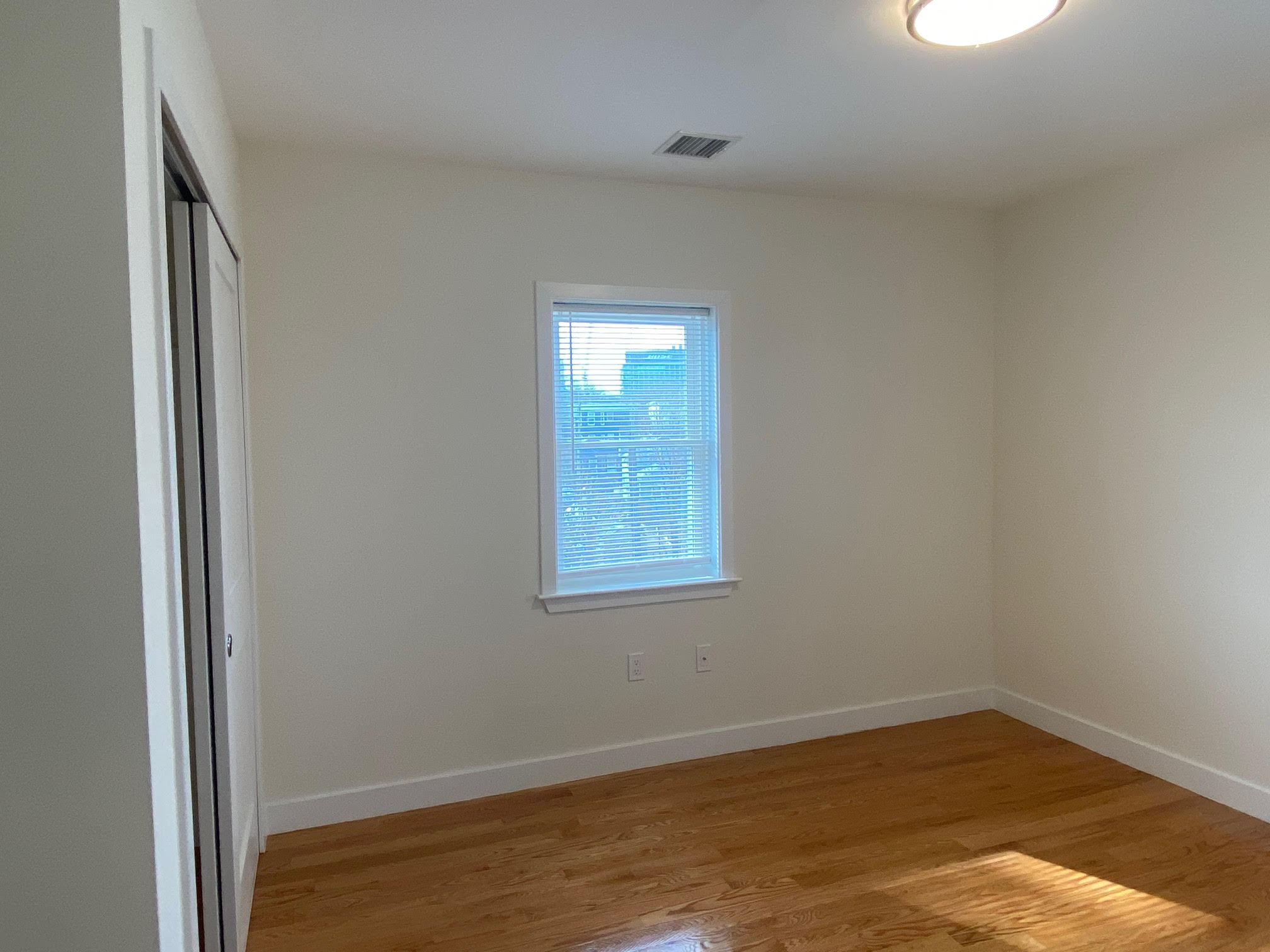 3 bed, 1 bath apartment for rent at 17 Kelley Ct Unit 3, Brighton — photo 20 of 23
