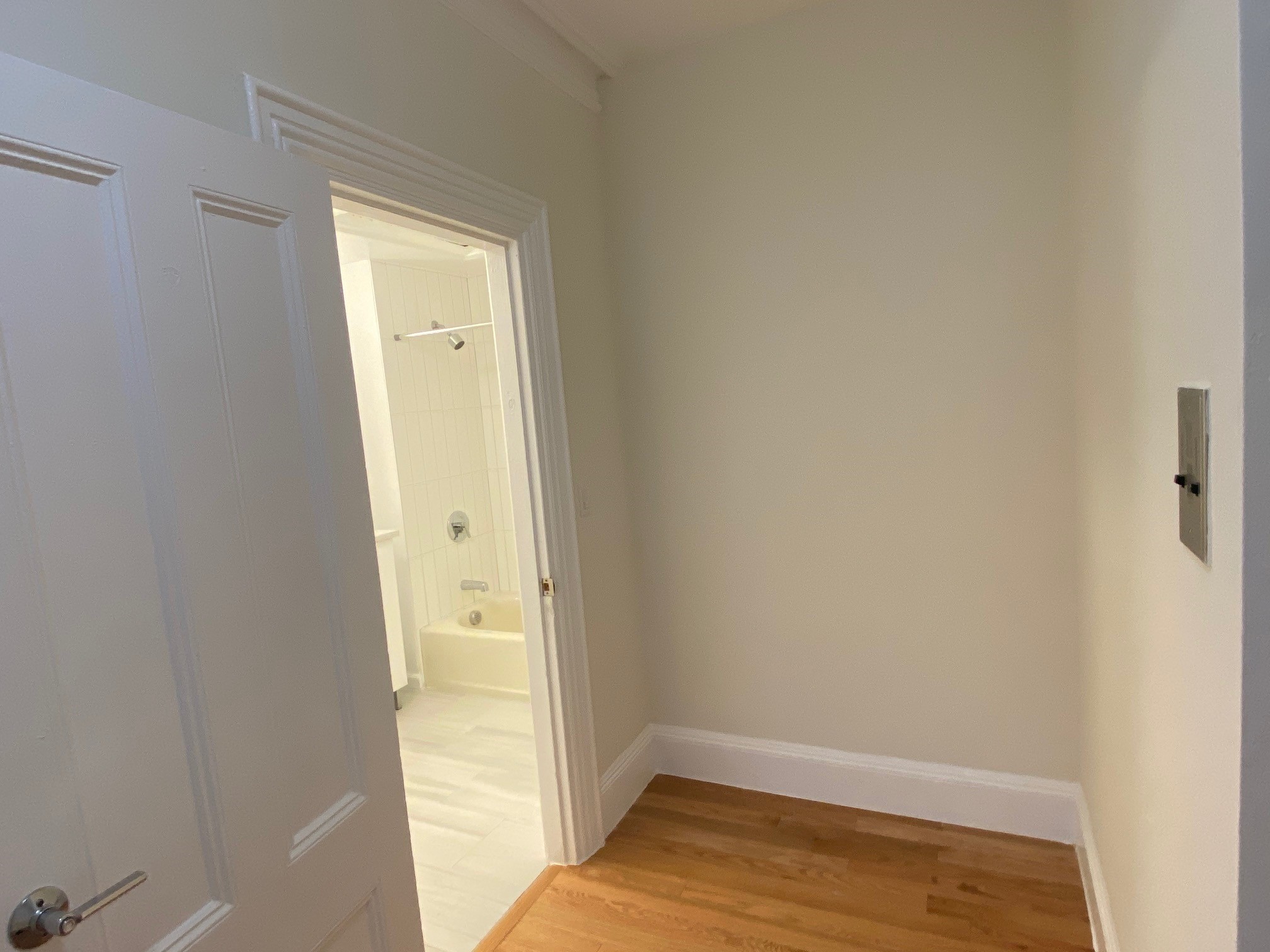 92 Charles St, Beacon Hill